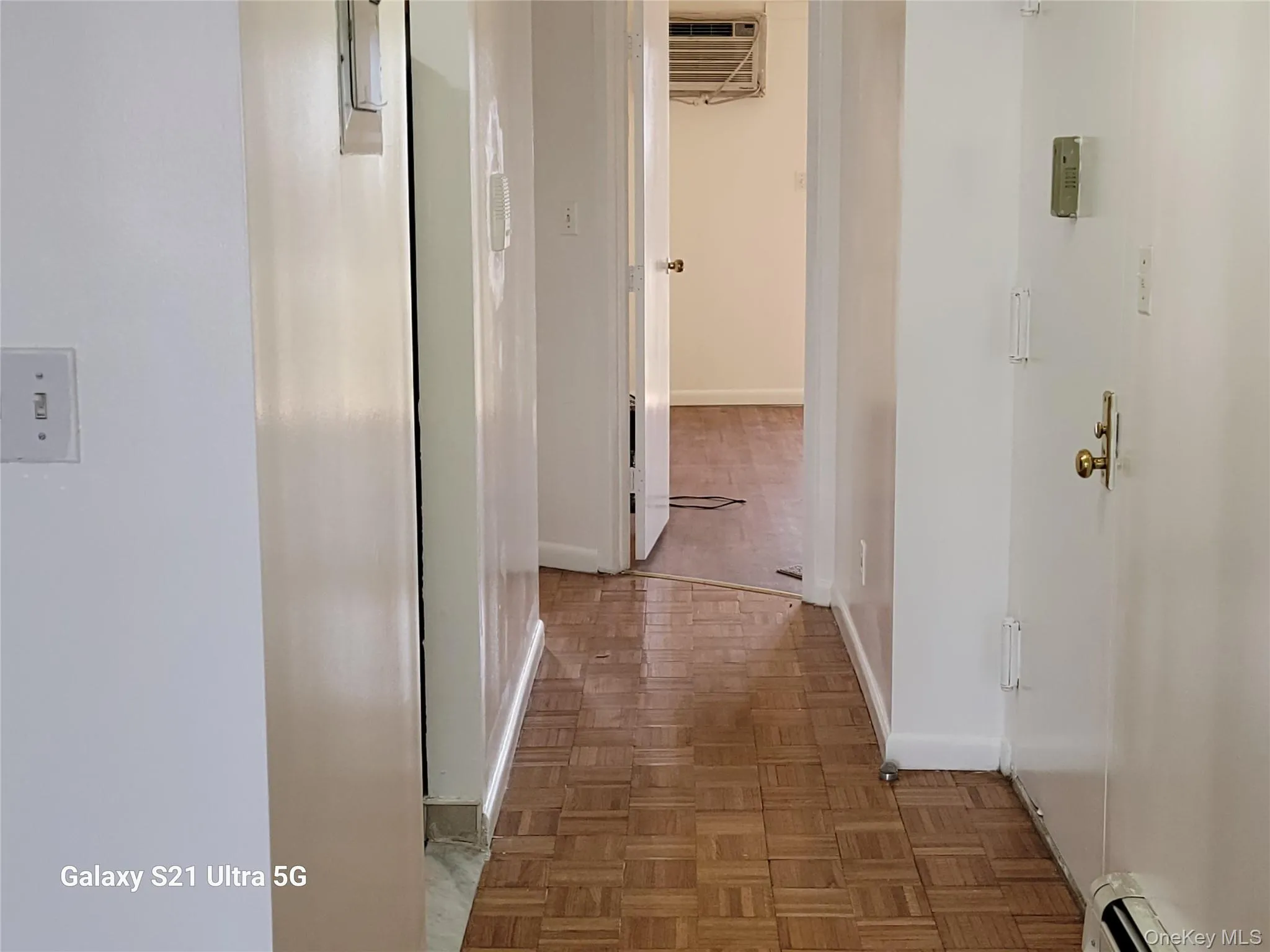 48-82 37th Street, New York, NY, 3 Bedrooms Bedrooms, 7 Rooms Rooms,2 BathroomsBathrooms,Residential Lease,For Rent,37th,0,964730 48-82 37th Street, New York, NY, 3 Bedrooms Bedrooms, 7 Rooms Rooms,2 BathroomsBathrooms,Residential Lease,For Rent,37th,0,964730