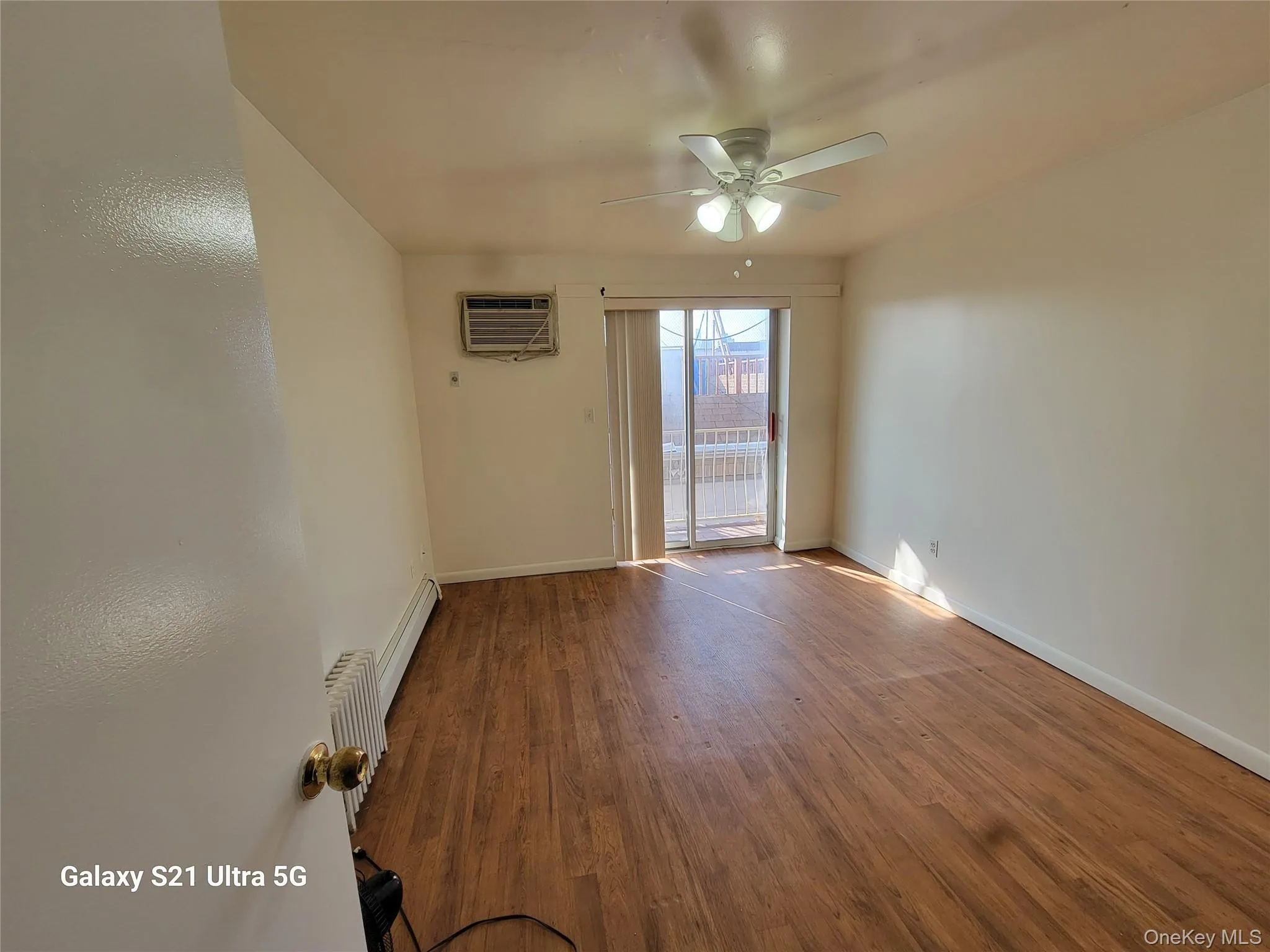 48-82 37th Street, New York, NY, 3 Bedrooms Bedrooms, 7 Rooms Rooms,2 BathroomsBathrooms,Residential Lease,For Rent,37th,0,964730 48-82 37th Street, New York, NY, 3 Bedrooms Bedrooms, 7 Rooms Rooms,2 BathroomsBathrooms,Residential Lease,For Rent,37th,0,964730