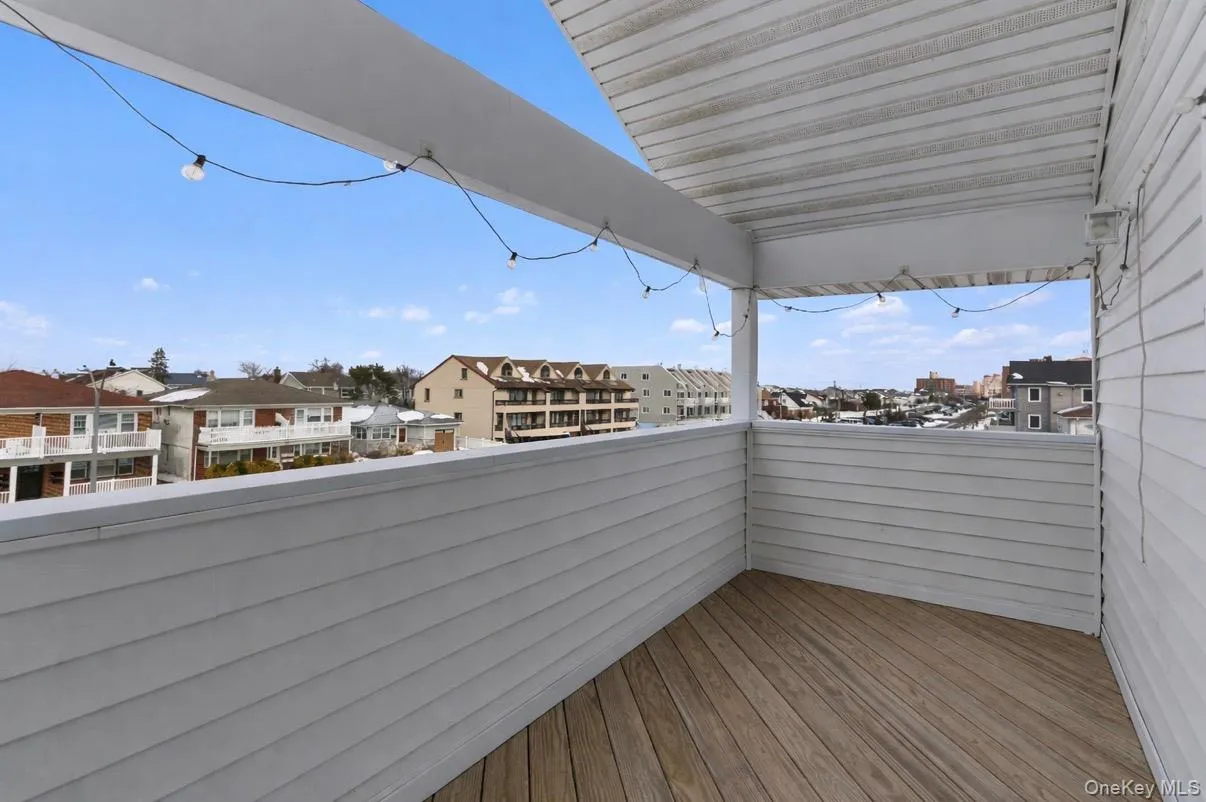 616 Broadway, Long Beach, NY, 3 Bedrooms Bedrooms, 5 Rooms Rooms,1 BathroomBathrooms,Residential Lease,For Rent,Broadway,0,964773 616 Broadway, Long Beach, NY, 3 Bedrooms Bedrooms, 5 Rooms Rooms,1 BathroomBathrooms,Residential Lease,For Rent,Broadway,0,964773