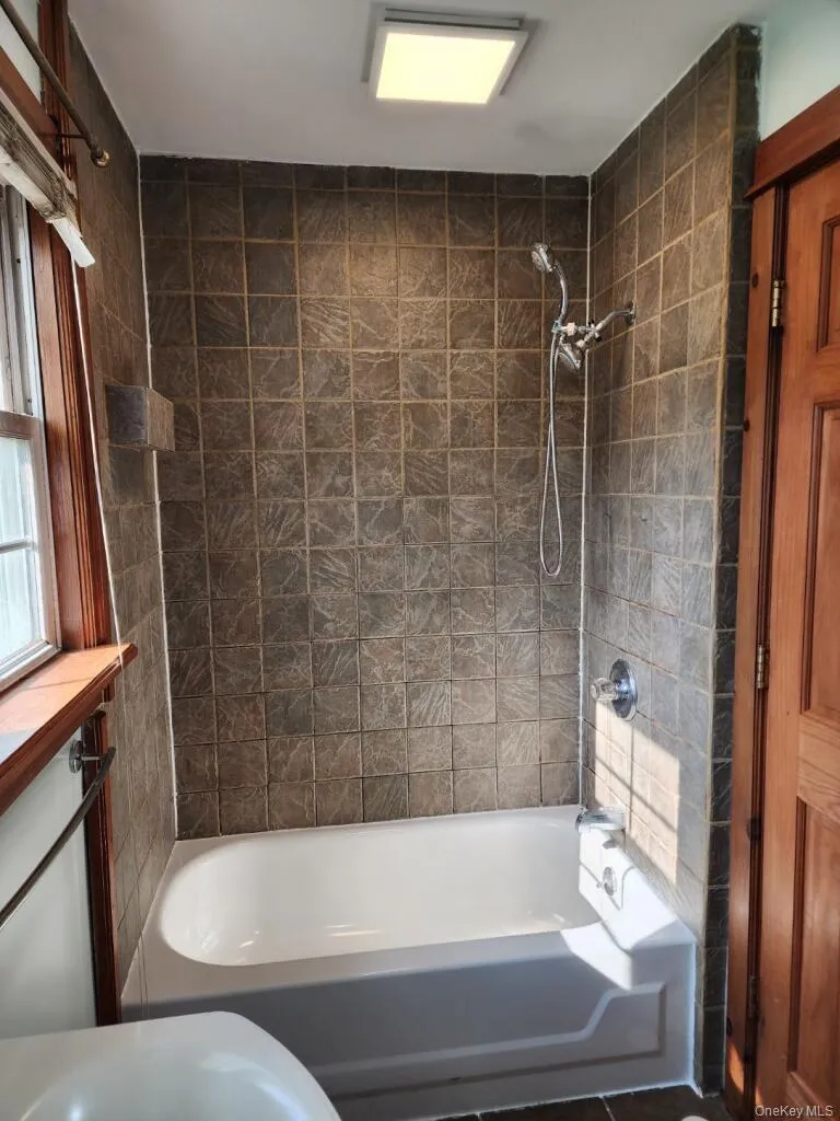 7 Cross Street, Port Jervis, NY, 2 Bedrooms Bedrooms, 4 Rooms Rooms,1 BathroomBathrooms,Residential Sale,For Rent,Cross,0,964808 7 Cross Street, Port Jervis, NY, 2 Bedrooms Bedrooms, 4 Rooms Rooms,1 BathroomBathrooms,Residential Sale,For Rent,Cross,0,964808