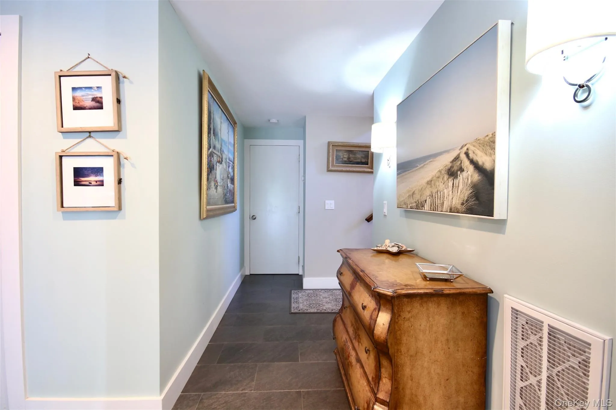 28 Old Trail Road, Southampton, NY, 4 Bedrooms Bedrooms, 11 Rooms Rooms,2 BathroomsBathrooms,Residential Lease,For Rent,Old Trail,0,964814 28 Old Trail Road, Southampton, NY, 4 Bedrooms Bedrooms, 11 Rooms Rooms,2 BathroomsBathrooms,Residential Lease,For Rent,Old Trail,0,964814