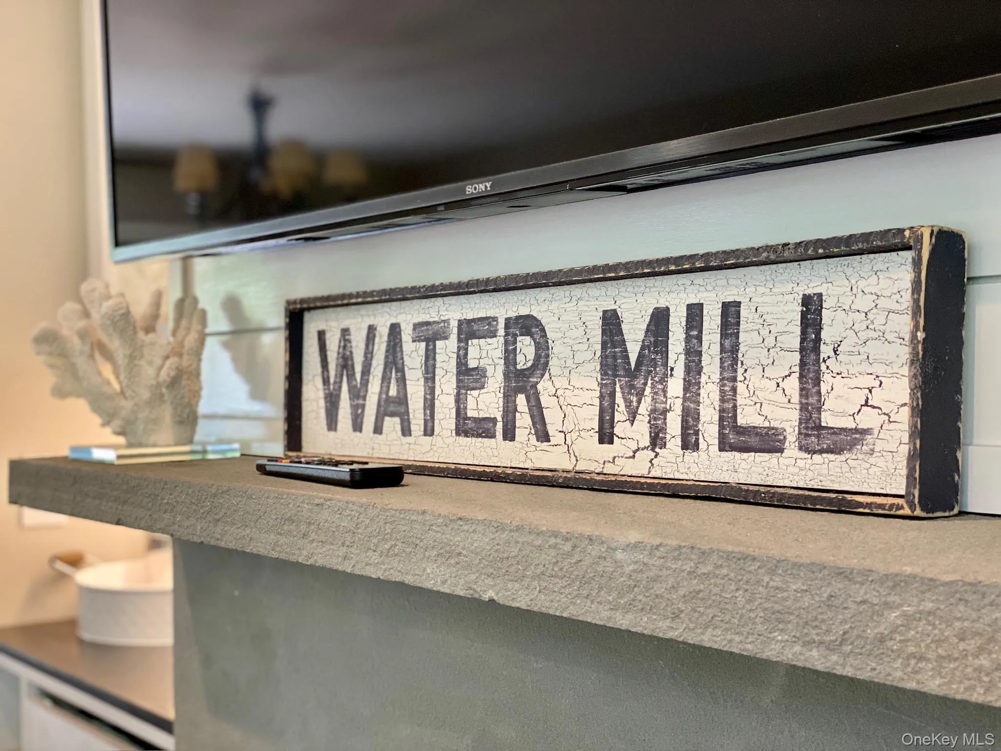 28 Old Trail Road, Southampton, NY, 4 Bedrooms Bedrooms, 11 Rooms Rooms,2 BathroomsBathrooms,Residential Lease,For Rent,Old Trail,0,964814 28 Old Trail Road, Southampton, NY, 4 Bedrooms Bedrooms, 11 Rooms Rooms,2 BathroomsBathrooms,Residential Lease,For Rent,Old Trail,0,964814