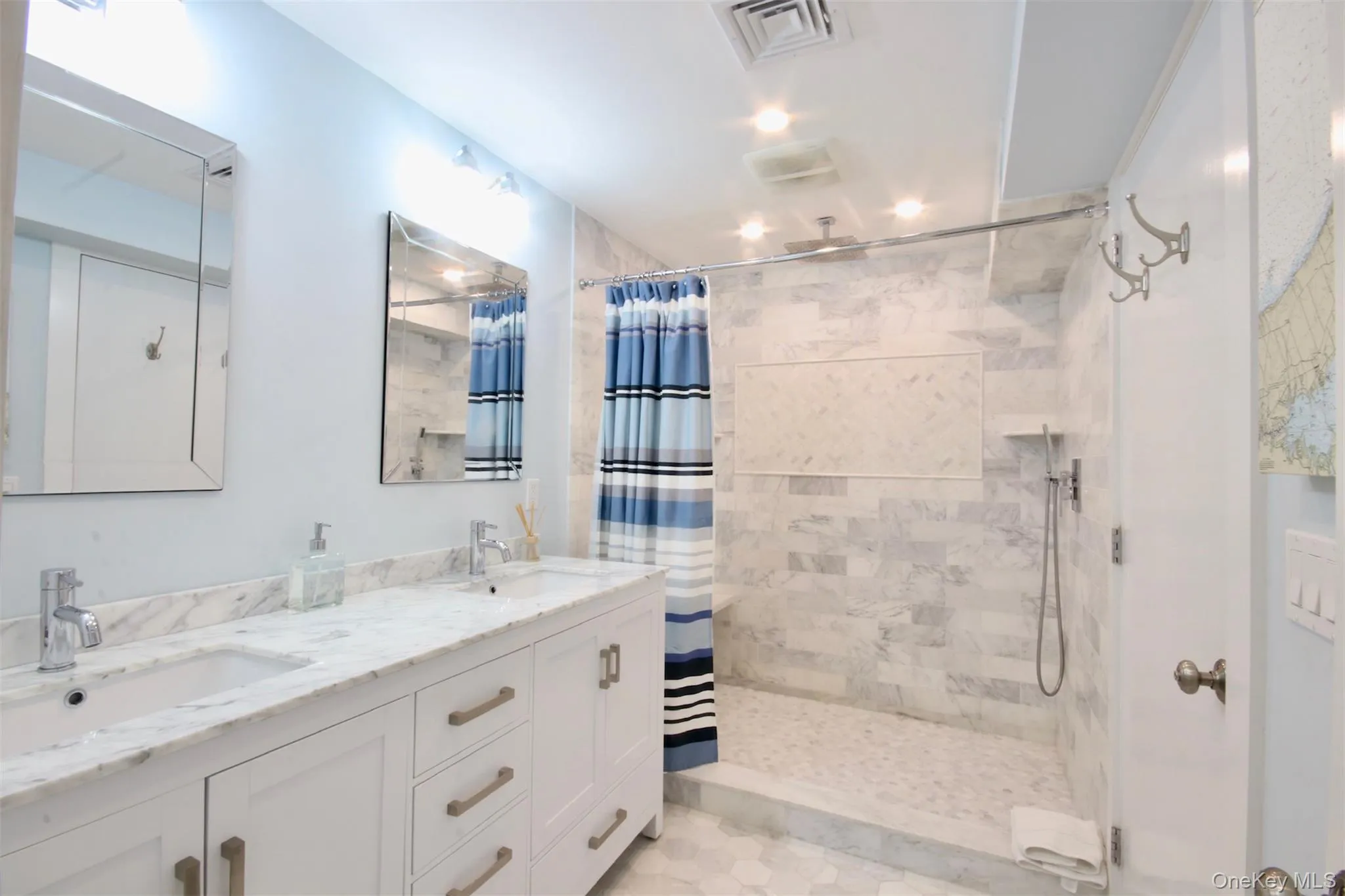 28 Old Trail Road, Southampton, NY, 4 Bedrooms Bedrooms, 11 Rooms Rooms,2 BathroomsBathrooms,Residential Lease,For Rent,Old Trail,0,964814 28 Old Trail Road, Southampton, NY, 4 Bedrooms Bedrooms, 11 Rooms Rooms,2 BathroomsBathrooms,Residential Lease,For Rent,Old Trail,0,964814