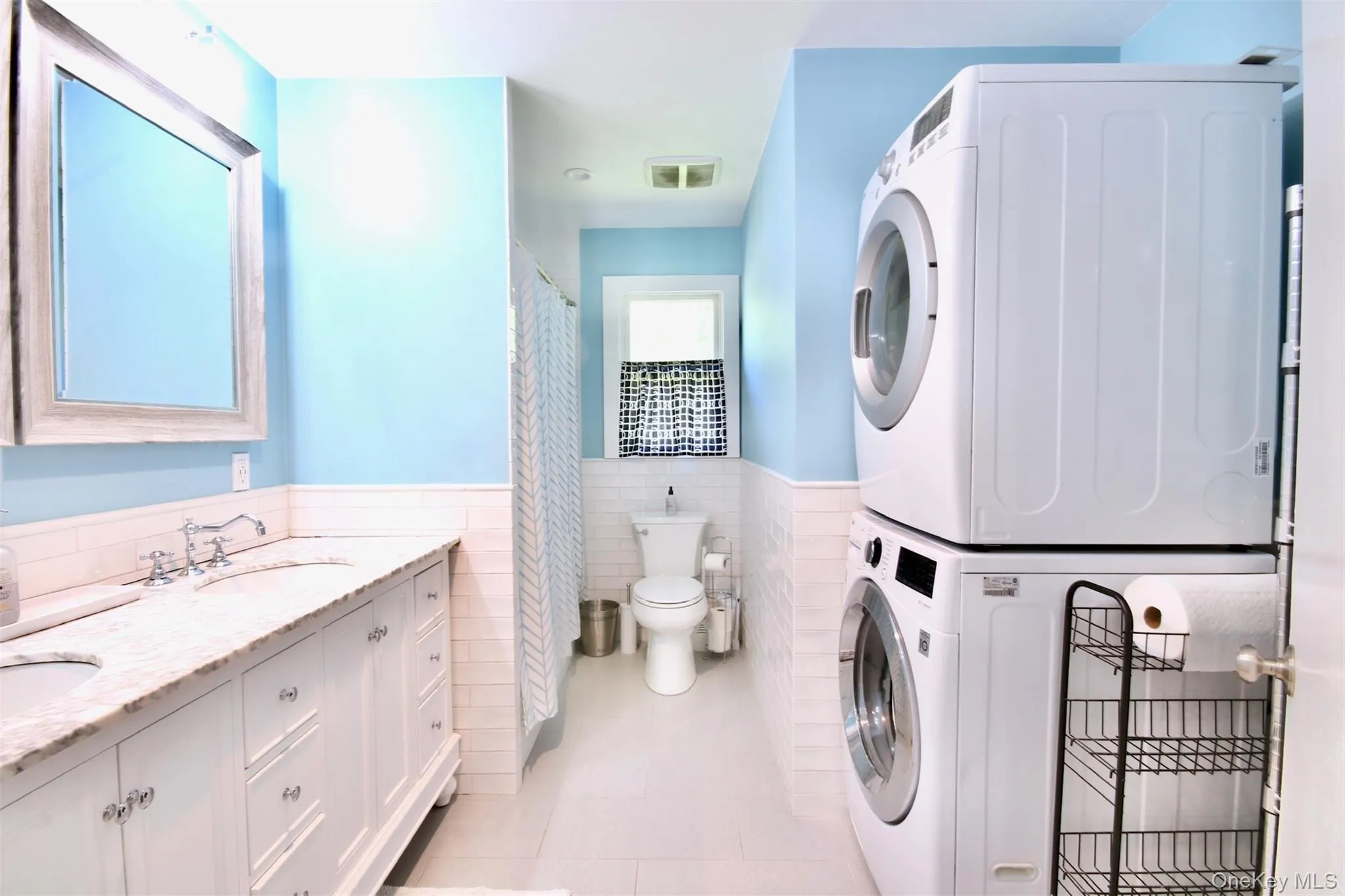 28 Old Trail Road, Southampton, NY, 4 Bedrooms Bedrooms, 11 Rooms Rooms,2 BathroomsBathrooms,Residential Lease,For Rent,Old Trail,0,964814 28 Old Trail Road, Southampton, NY, 4 Bedrooms Bedrooms, 11 Rooms Rooms,2 BathroomsBathrooms,Residential Lease,For Rent,Old Trail,0,964814