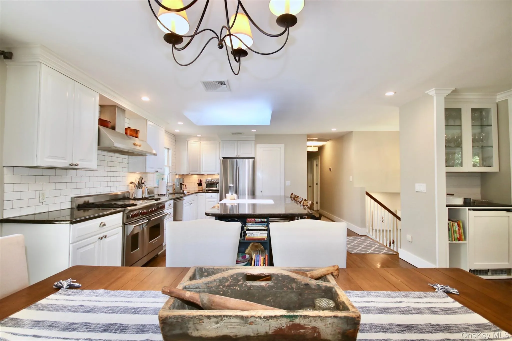 28 Old Trail Road, Southampton, NY, 4 Bedrooms Bedrooms, 11 Rooms Rooms,2 BathroomsBathrooms,Residential Lease,For Rent,Old Trail,0,964814 28 Old Trail Road, Southampton, NY, 4 Bedrooms Bedrooms, 11 Rooms Rooms,2 BathroomsBathrooms,Residential Lease,For Rent,Old Trail,0,964814