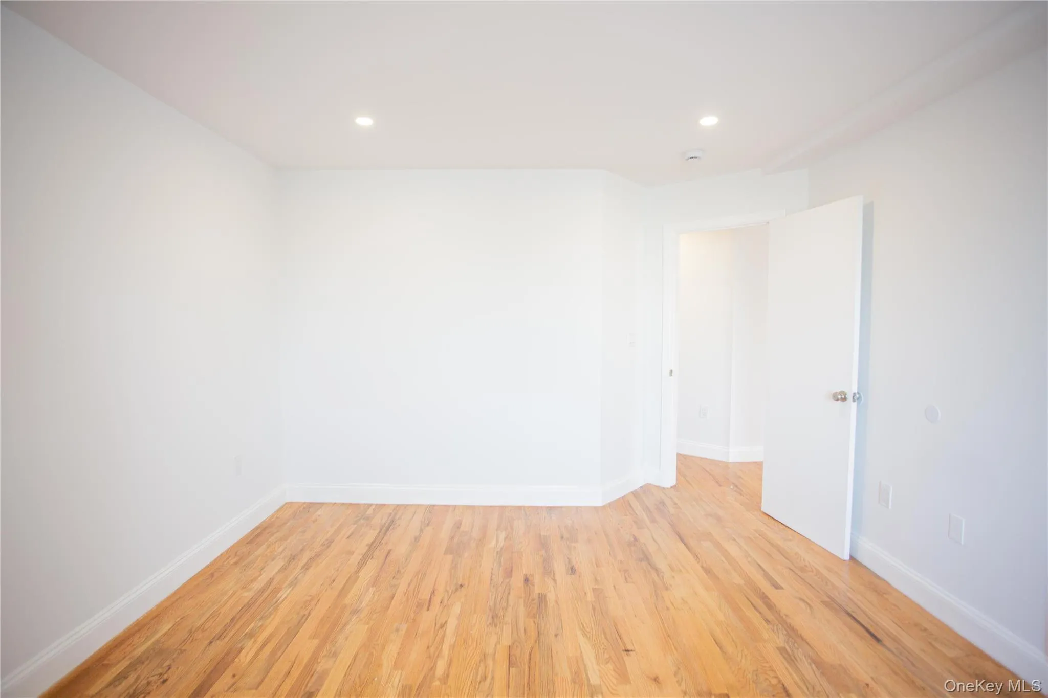 10 Franklin Boulevard, Long Beach, NY, 1 Bedroom Bedrooms, 4 Rooms Rooms,1 BathroomBathrooms,Residential Lease,For Rent,Franklin,0,964815 10 Franklin Boulevard, Long Beach, NY, 1 Bedroom Bedrooms, 4 Rooms Rooms,1 BathroomBathrooms,Residential Lease,For Rent,Franklin,0,964815