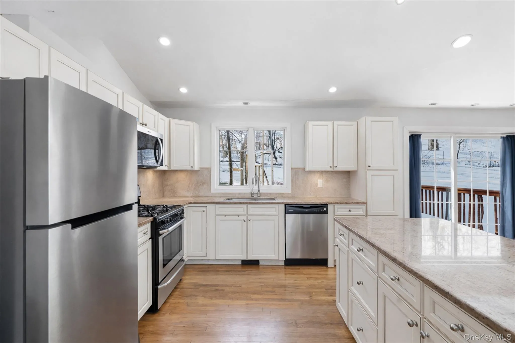 153 Pascack Road, Clarkstown, NY, 6 Bedrooms Bedrooms, 10 Rooms Rooms,3 BathroomsBathrooms,Residential Sale,For Rent,Pascack,0,964821 153 Pascack Road, Clarkstown, NY, 6 Bedrooms Bedrooms, 10 Rooms Rooms,3 BathroomsBathrooms,Residential Sale,For Rent,Pascack,0,964821