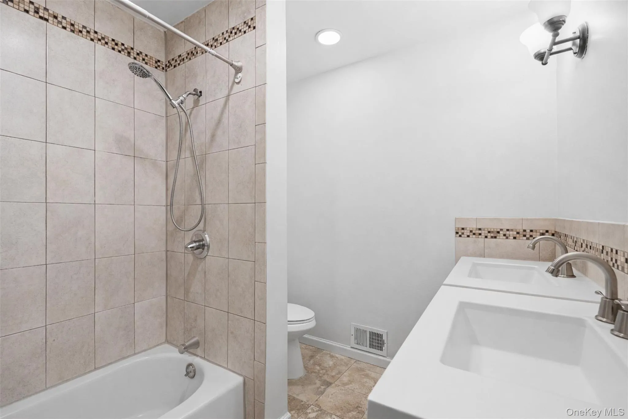 153 Pascack Road, Clarkstown, NY, 6 Bedrooms Bedrooms, 10 Rooms Rooms,3 BathroomsBathrooms,Residential Sale,For Rent,Pascack,0,964821 153 Pascack Road, Clarkstown, NY, 6 Bedrooms Bedrooms, 10 Rooms Rooms,3 BathroomsBathrooms,Residential Sale,For Rent,Pascack,0,964821