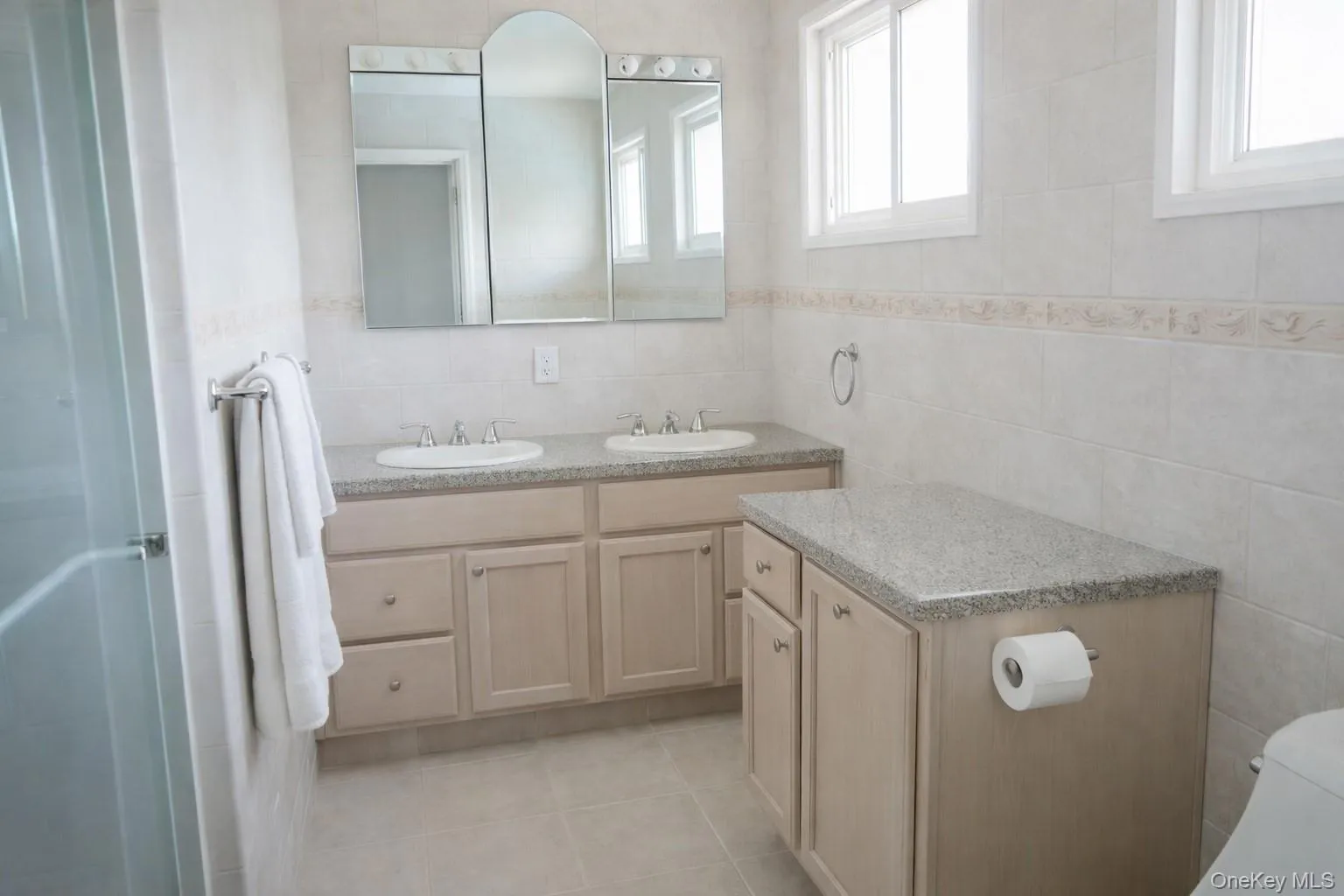 24 Willets Avenue, Oyster Bay, NY, 3 Bedrooms Bedrooms, 7 Rooms Rooms,2 BathroomsBathrooms,Residential,For Rent,Willets,0,964825 24 Willets Avenue, Oyster Bay, NY, 3 Bedrooms Bedrooms, 7 Rooms Rooms,2 BathroomsBathrooms,Residential,For Rent,Willets,0,964825
