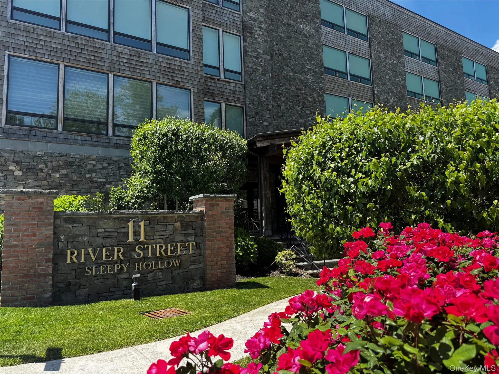 11 River Street, Mount Pleasant, NY, 3 Bedrooms Bedrooms, 7 Rooms Rooms,3 BathroomsBathrooms,Residential,For Rent,River,0,964915 11 River Street, Mount Pleasant, NY, 3 Bedrooms Bedrooms, 7 Rooms Rooms,3 BathroomsBathrooms,Residential,For Rent,River,0,964915
