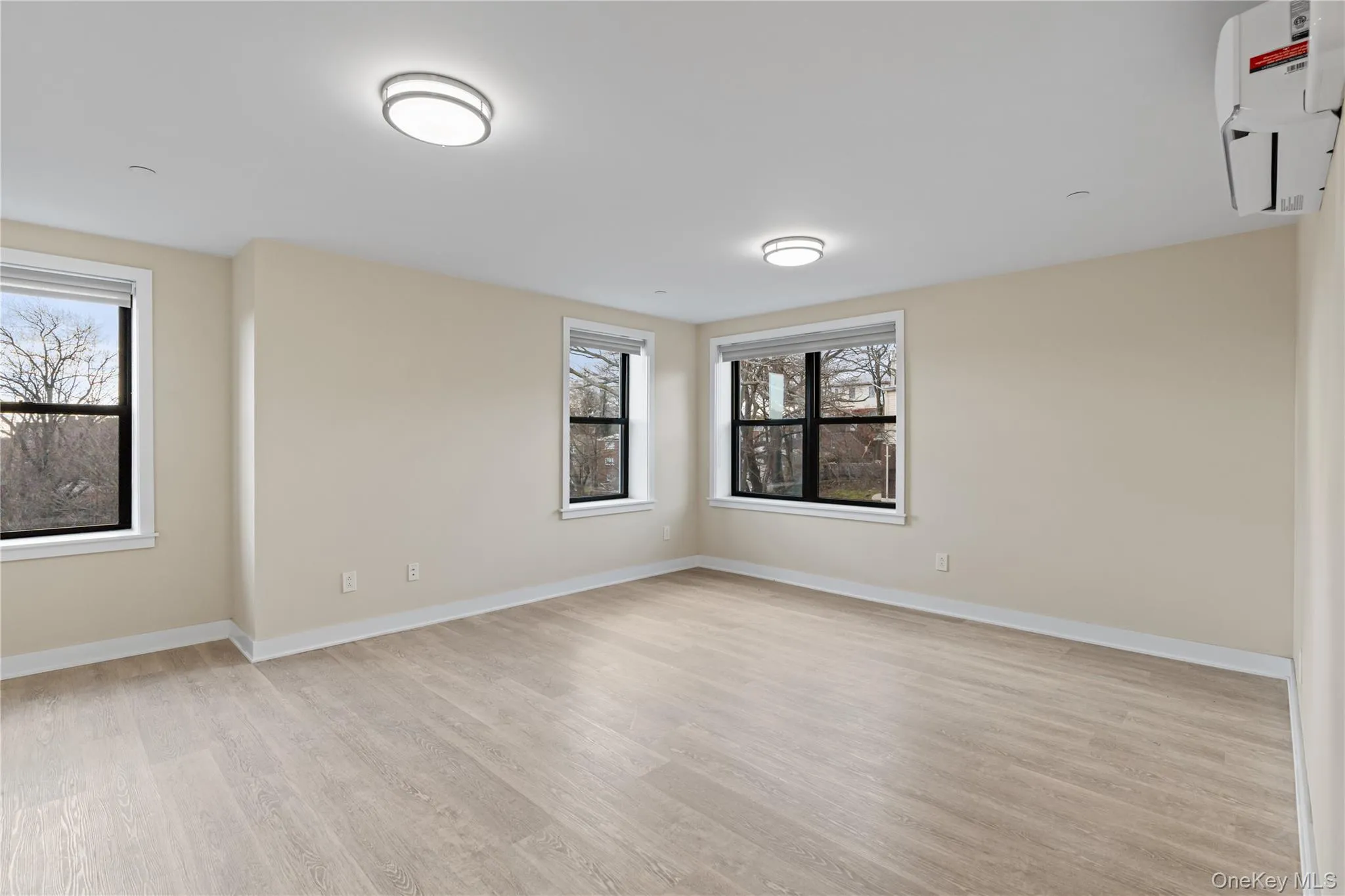 135 Wakefield Avenue, Yonkers, NY, 2 Bedrooms Bedrooms, 5 Rooms Rooms,1 BathroomBathrooms,Residential Lease,For Rent,Wakefield,0,964918 135 Wakefield Avenue, Yonkers, NY, 2 Bedrooms Bedrooms, 5 Rooms Rooms,1 BathroomBathrooms,Residential Lease,For Rent,Wakefield,0,964918