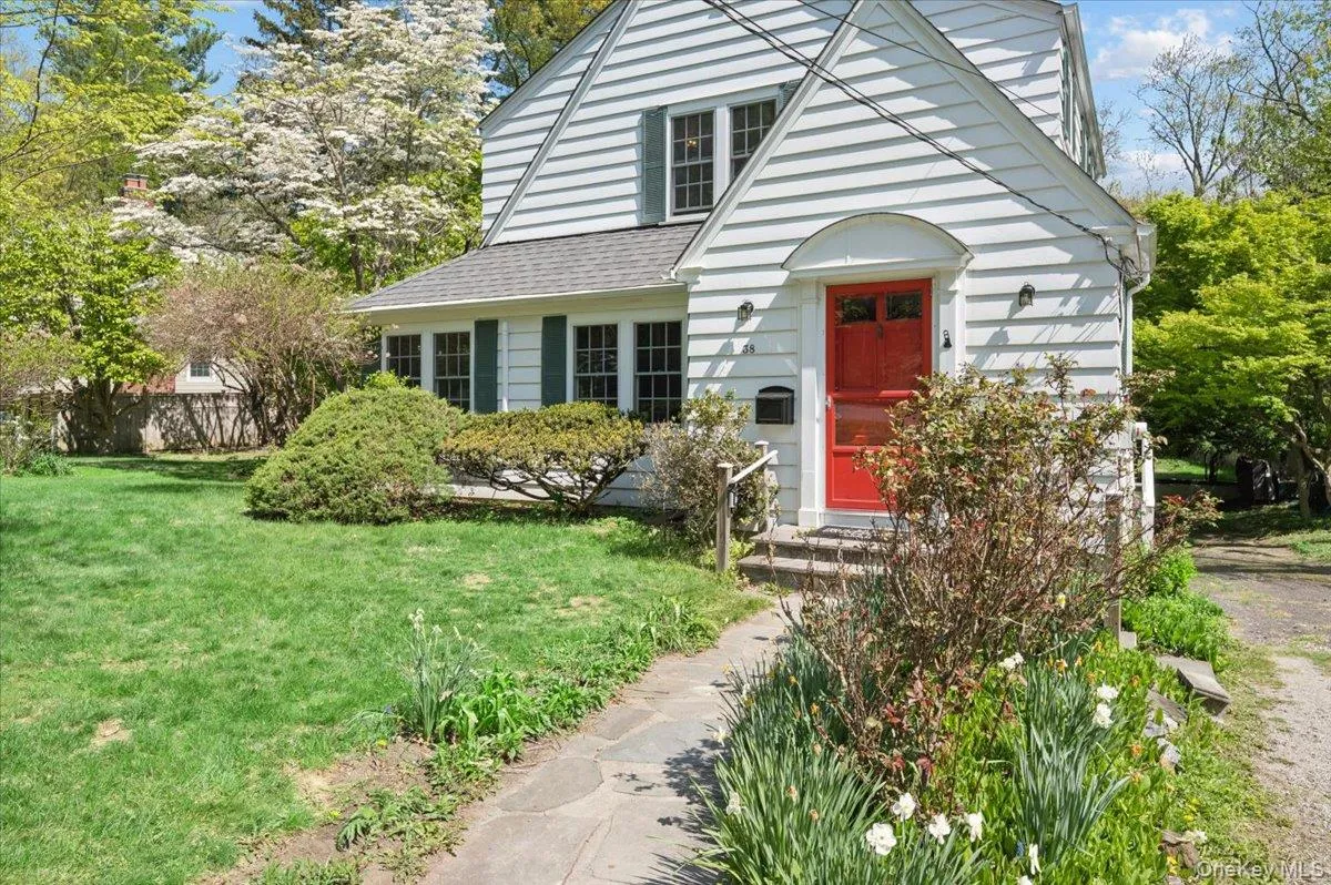 38 Branford Road, Greenburgh, NY, 3 Bedrooms Bedrooms, 7 Rooms Rooms,1 BathroomBathrooms,Residential,For Rent,Branford,0,964921 38 Branford Road, Greenburgh, NY, 3 Bedrooms Bedrooms, 7 Rooms Rooms,1 BathroomBathrooms,Residential,For Rent,Branford,0,964921