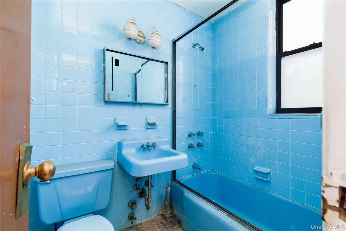 200 139th Street, New York, NY, 8 Bedrooms Bedrooms, 20 Rooms Rooms,6 BathroomsBathrooms,Residential,For Rent,139th,0,964927 200 139th Street, New York, NY, 8 Bedrooms Bedrooms, 20 Rooms Rooms,6 BathroomsBathrooms,Residential,For Rent,139th,0,964927
