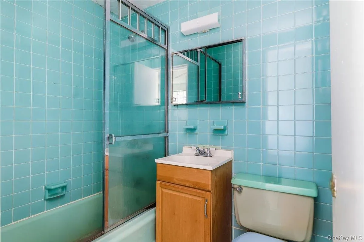200 139th Street, New York, NY, 8 Bedrooms Bedrooms, 20 Rooms Rooms,6 BathroomsBathrooms,Residential,For Rent,139th,0,964927 200 139th Street, New York, NY, 8 Bedrooms Bedrooms, 20 Rooms Rooms,6 BathroomsBathrooms,Residential,For Rent,139th,0,964927