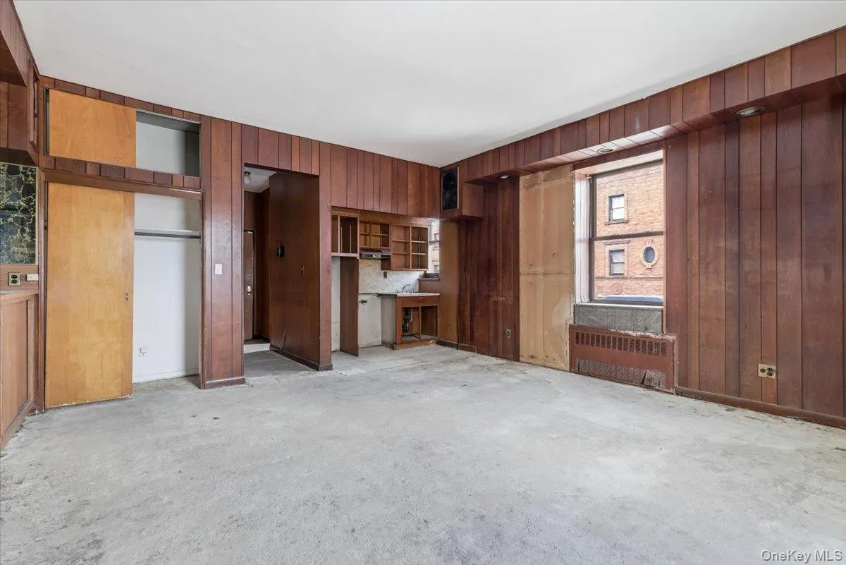 200 139th Street, New York, NY, 8 Bedrooms Bedrooms, 20 Rooms Rooms,6 BathroomsBathrooms,Residential,For Rent,139th,0,964927 200 139th Street, New York, NY, 8 Bedrooms Bedrooms, 20 Rooms Rooms,6 BathroomsBathrooms,Residential,For Rent,139th,0,964927