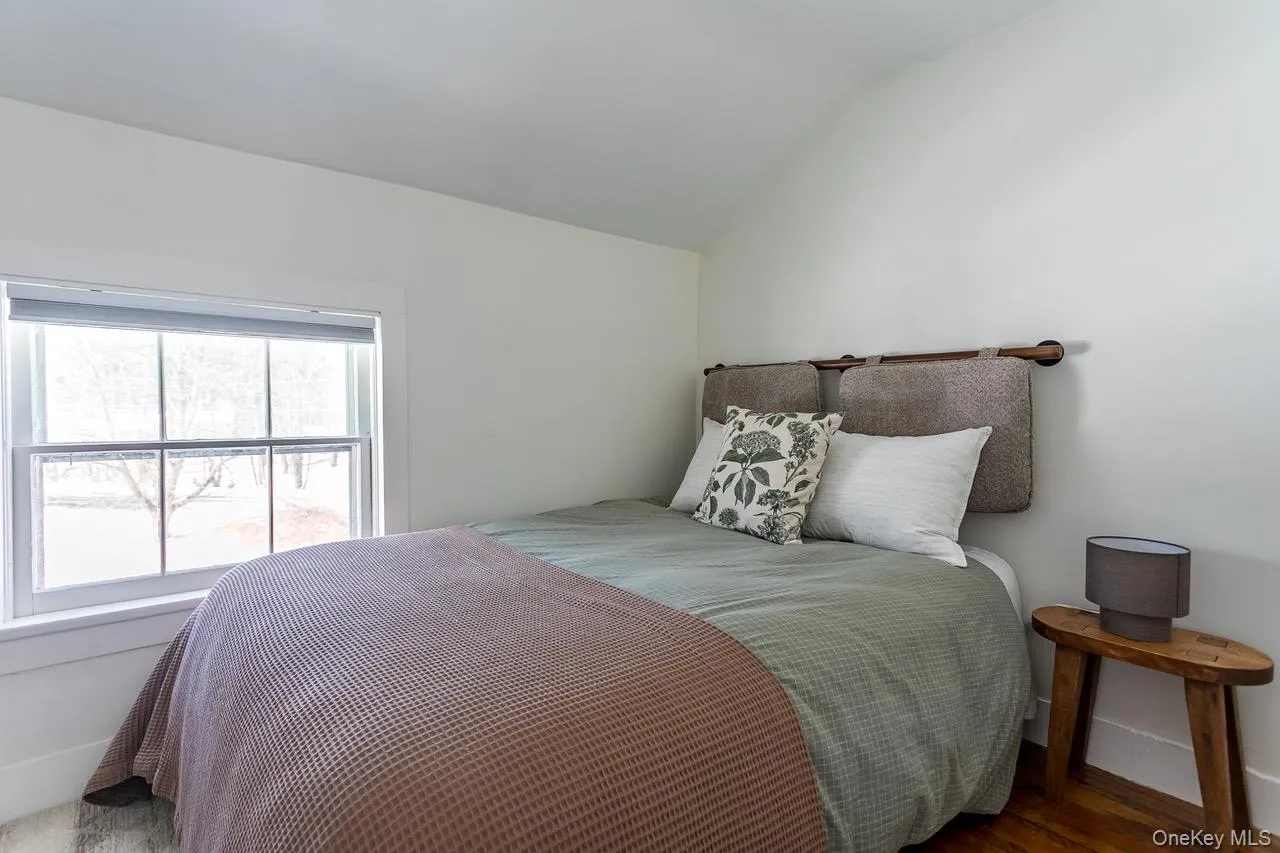 8 George Sickle Road, Saugerties, NY, 3 Bedrooms Bedrooms, 9 Rooms Rooms,1 BathroomBathrooms,Residential,For Rent,George Sickle,0,964940 8 George Sickle Road, Saugerties, NY, 3 Bedrooms Bedrooms, 9 Rooms Rooms,1 BathroomBathrooms,Residential,For Rent,George Sickle,0,964940