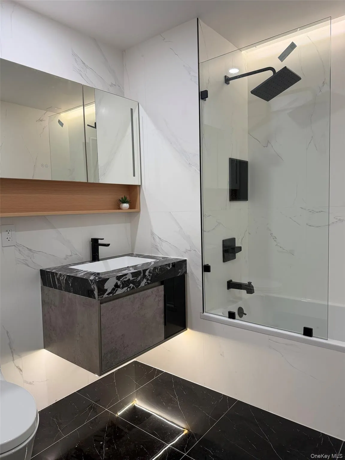 168 111TH Street, New York, NY, 1 Bedroom Bedrooms, 3 Rooms Rooms,1 BathroomBathrooms,Residential Lease,For Rent,111TH,0,964962 168 111TH Street, New York, NY, 1 Bedroom Bedrooms, 3 Rooms Rooms,1 BathroomBathrooms,Residential Lease,For Rent,111TH,0,964962