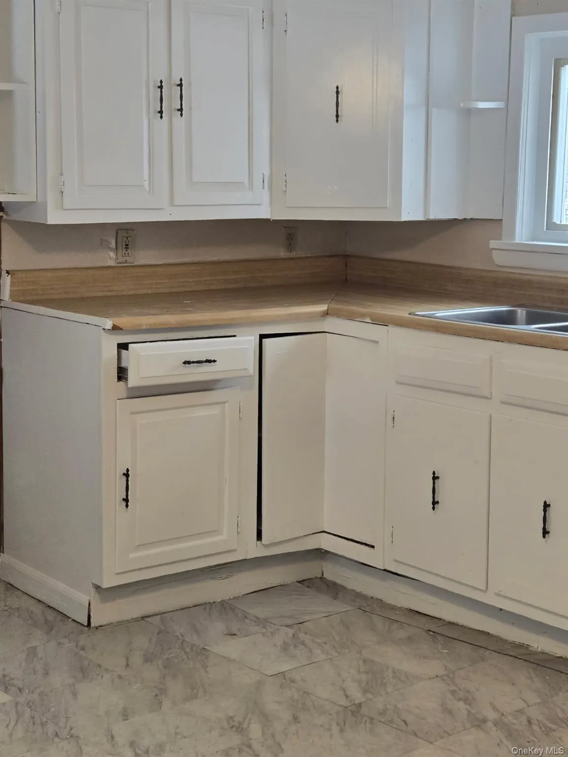 202 Ridgebury Road, Wawayanda, NY, 4 Bedrooms Bedrooms, 6 Rooms Rooms,1 BathroomBathrooms,Residential Lease,For Rent,Ridgebury,0,964984 202 Ridgebury Road, Wawayanda, NY, 4 Bedrooms Bedrooms, 6 Rooms Rooms,1 BathroomBathrooms,Residential Lease,For Rent,Ridgebury,0,964984