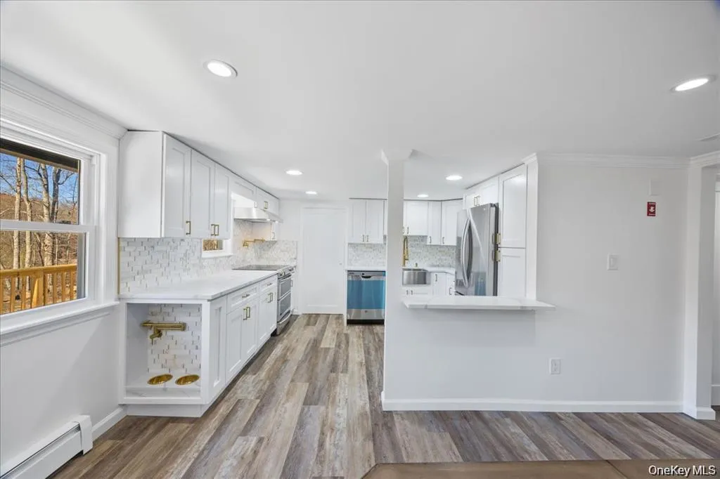 144 Old Lake Street, Harrison, NY, 3 Bedrooms Bedrooms, 8 Rooms Rooms,3 BathroomsBathrooms,Residential Sale,For Rent,Old Lake,0,964990 144 Old Lake Street, Harrison, NY, 3 Bedrooms Bedrooms, 8 Rooms Rooms,3 BathroomsBathrooms,Residential Sale,For Rent,Old Lake,0,964990