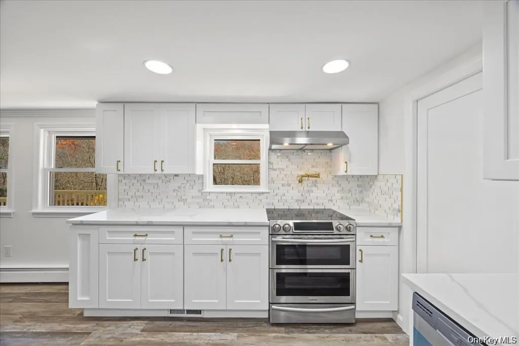 144 Old Lake Street, Harrison, NY, 3 Bedrooms Bedrooms, 8 Rooms Rooms,3 BathroomsBathrooms,Residential Sale,For Rent,Old Lake,0,964990 144 Old Lake Street, Harrison, NY, 3 Bedrooms Bedrooms, 8 Rooms Rooms,3 BathroomsBathrooms,Residential Sale,For Rent,Old Lake,0,964990