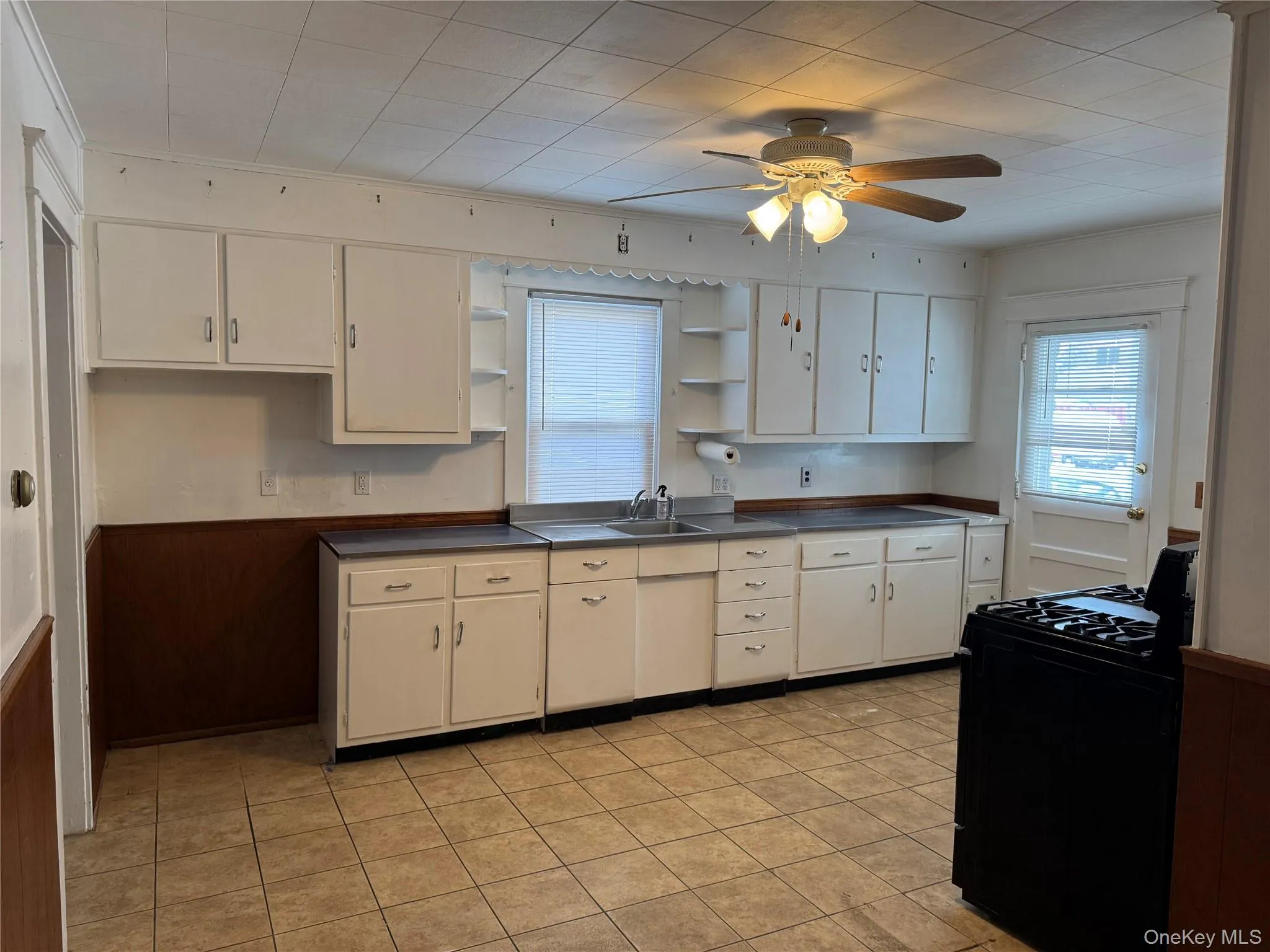 45 Smith Street, Glen Cove, NY, 2 Bedrooms Bedrooms, 5 Rooms Rooms,1 BathroomBathrooms,Residential Lease,For Rent,Smith,0,964998 45 Smith Street, Glen Cove, NY, 2 Bedrooms Bedrooms, 5 Rooms Rooms,1 BathroomBathrooms,Residential Lease,For Rent,Smith,0,964998