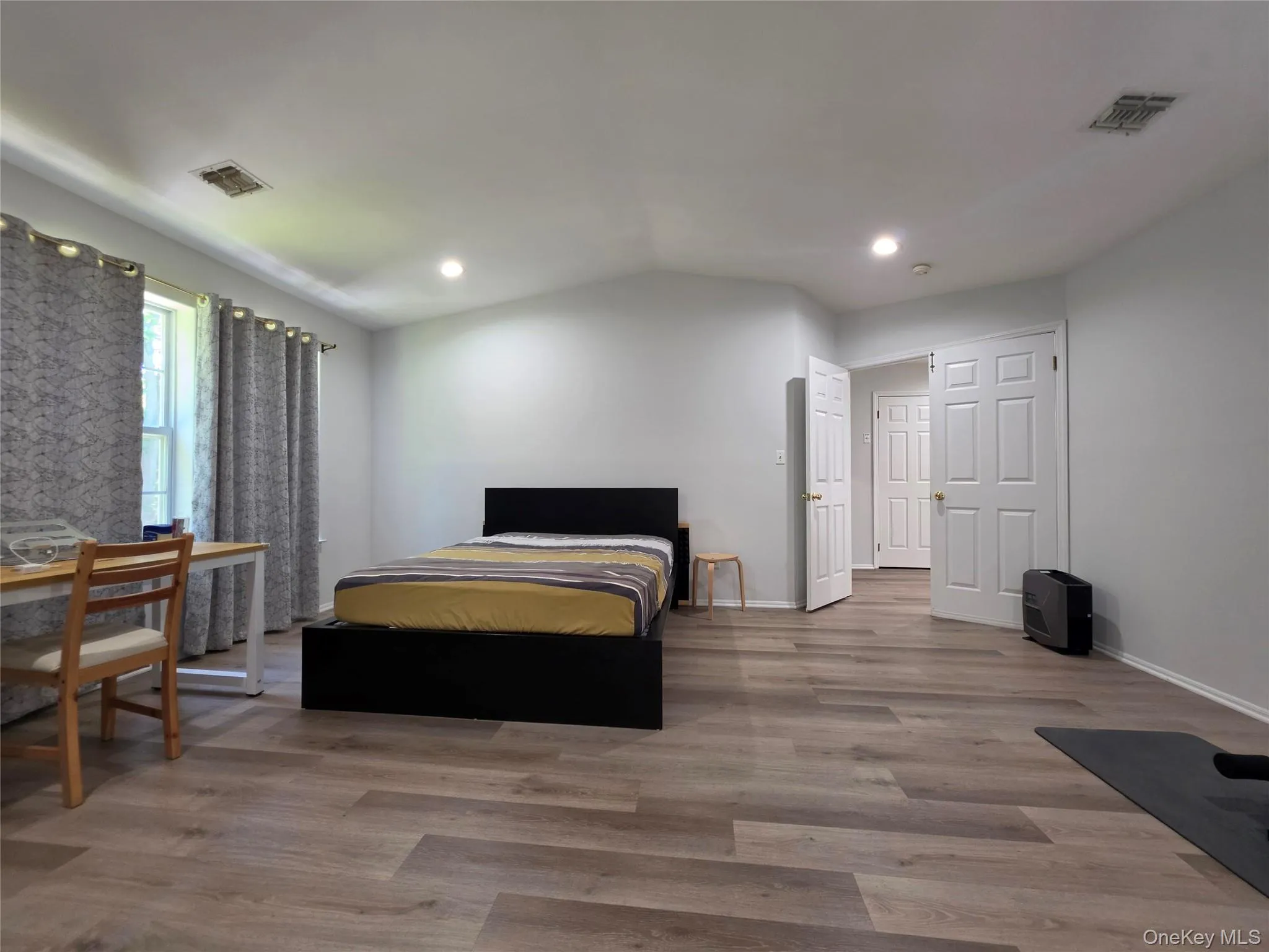3 Arbor Field Way, Brookhaven, NY, 5 Bedrooms Bedrooms, 10 Rooms Rooms,3 BathroomsBathrooms,Residential,For Rent,Arbor Field,0,965034 3 Arbor Field Way, Brookhaven, NY, 5 Bedrooms Bedrooms, 10 Rooms Rooms,3 BathroomsBathrooms,Residential,For Rent,Arbor Field,0,965034