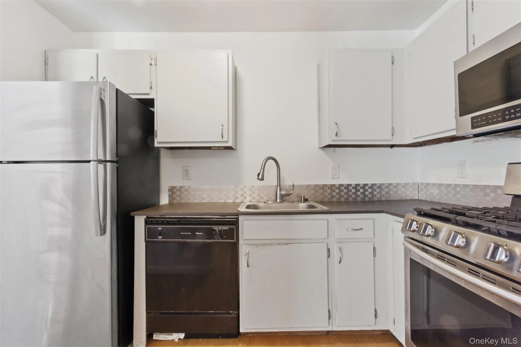 8 Ivy Court, Fishkill, NY, 1 Bedroom Bedrooms, 4 Rooms Rooms,1 BathroomBathrooms,Residential,For Rent,Ivy,0,965073 8 Ivy Court, Fishkill, NY, 1 Bedroom Bedrooms, 4 Rooms Rooms,1 BathroomBathrooms,Residential,For Rent,Ivy,0,965073