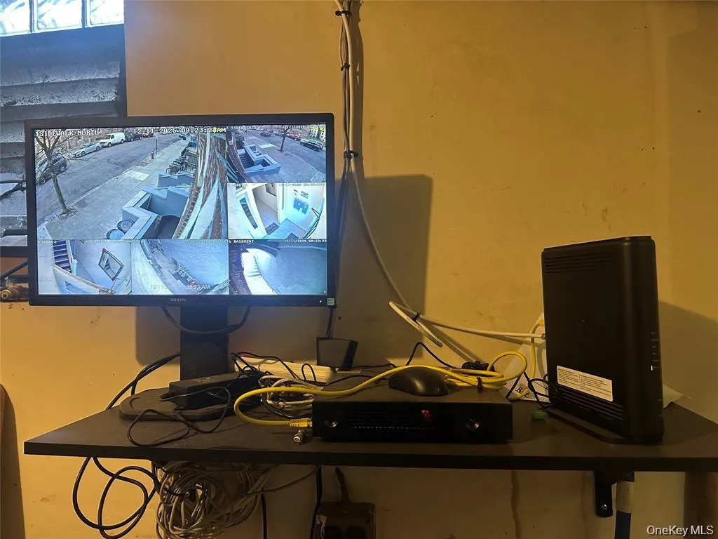 80 Elliott Avenue, Yonkers, NY, 3 Bedrooms Bedrooms, 6 Rooms Rooms,1 BathroomBathrooms,Residential Lease,For Rent,Elliott,0,965097 80 Elliott Avenue, Yonkers, NY, 3 Bedrooms Bedrooms, 6 Rooms Rooms,1 BathroomBathrooms,Residential Lease,For Rent,Elliott,0,965097