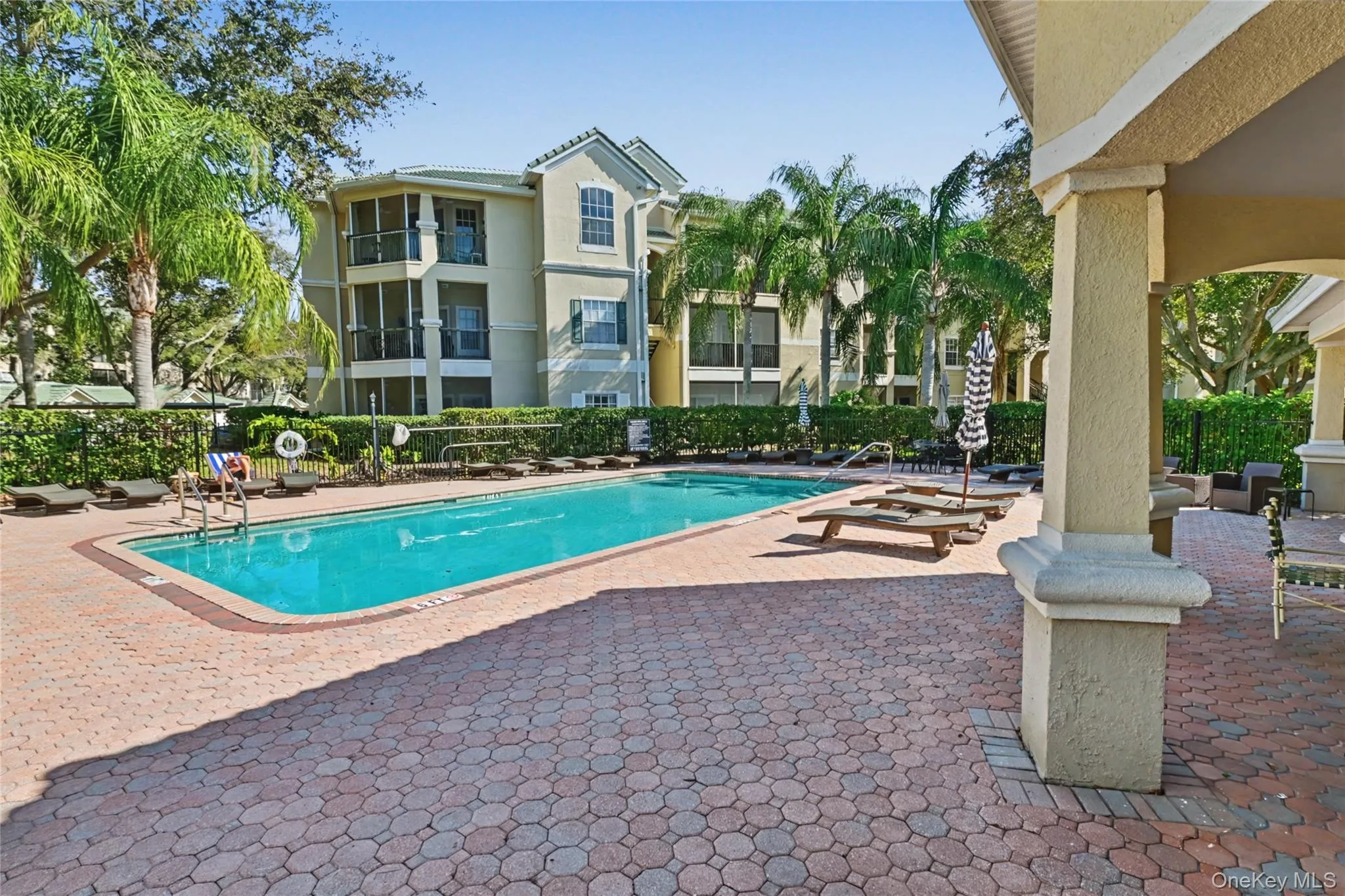 5174 Northridge Road, Out Of Area, FL, 2 Bedrooms Bedrooms, 4 Rooms Rooms,1 BathroomBathrooms,Residential Lease,For Rent,Northridge,0,965102 5174 Northridge Road, Out Of Area, FL, 2 Bedrooms Bedrooms, 4 Rooms Rooms,1 BathroomBathrooms,Residential Lease,For Rent,Northridge,0,965102