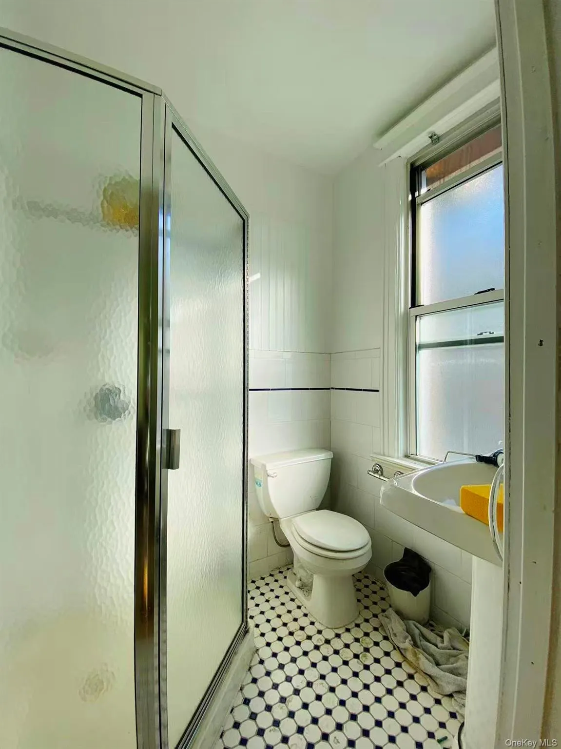 5719 64th Street, New York, NY, 4 Bedrooms Bedrooms, 6 Rooms Rooms,2 BathroomsBathrooms,Residential Lease,For Rent,64th,0,965104 5719 64th Street, New York, NY, 4 Bedrooms Bedrooms, 6 Rooms Rooms,2 BathroomsBathrooms,Residential Lease,For Rent,64th,0,965104