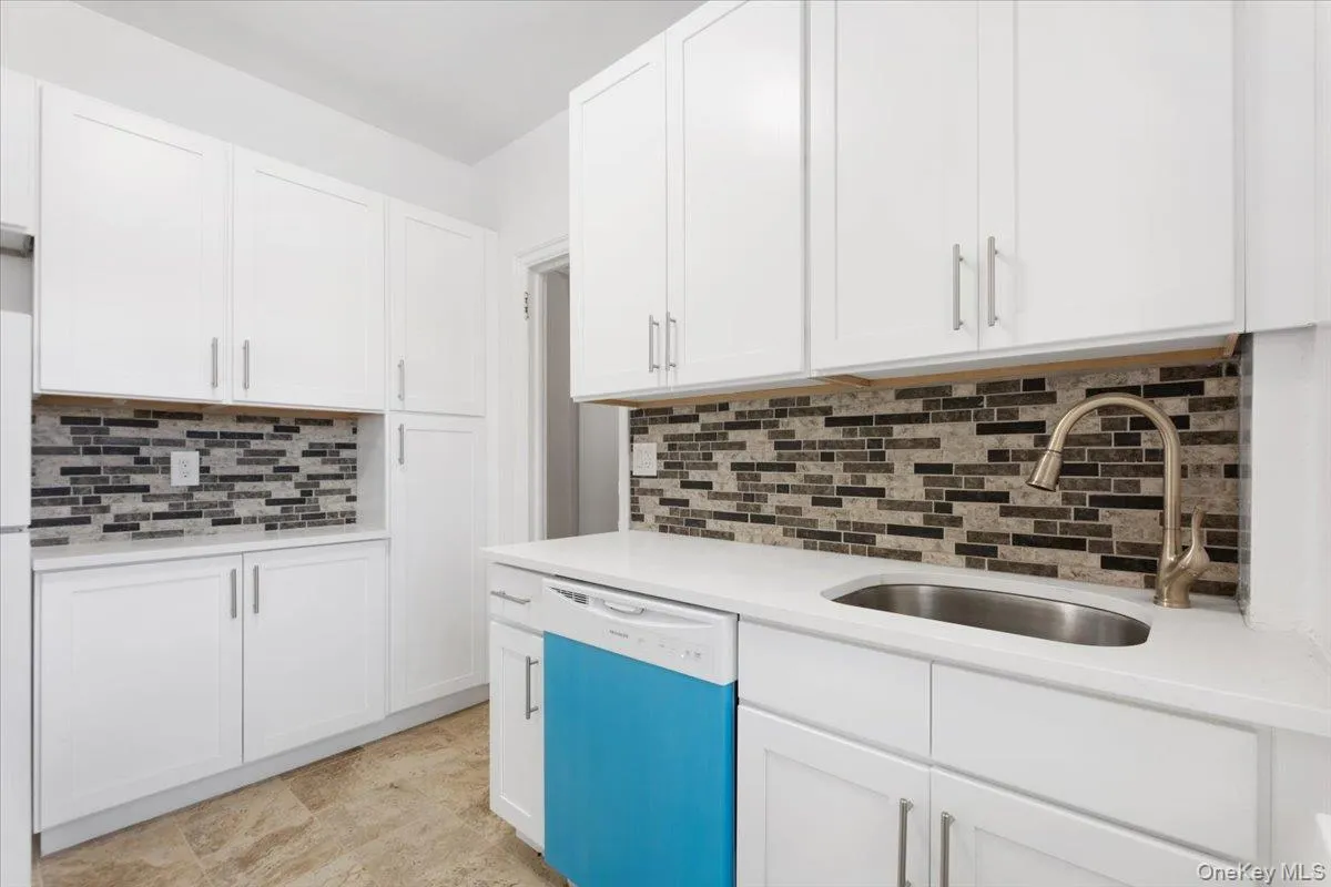 45 Popham Road, Scarsdale, NY, 1 Bedroom Bedrooms, 3 Rooms Rooms,1 BathroomBathrooms,Residential Lease,For Rent,Popham,0,965191 45 Popham Road, Scarsdale, NY, 1 Bedroom Bedrooms, 3 Rooms Rooms,1 BathroomBathrooms,Residential Lease,For Rent,Popham,0,965191