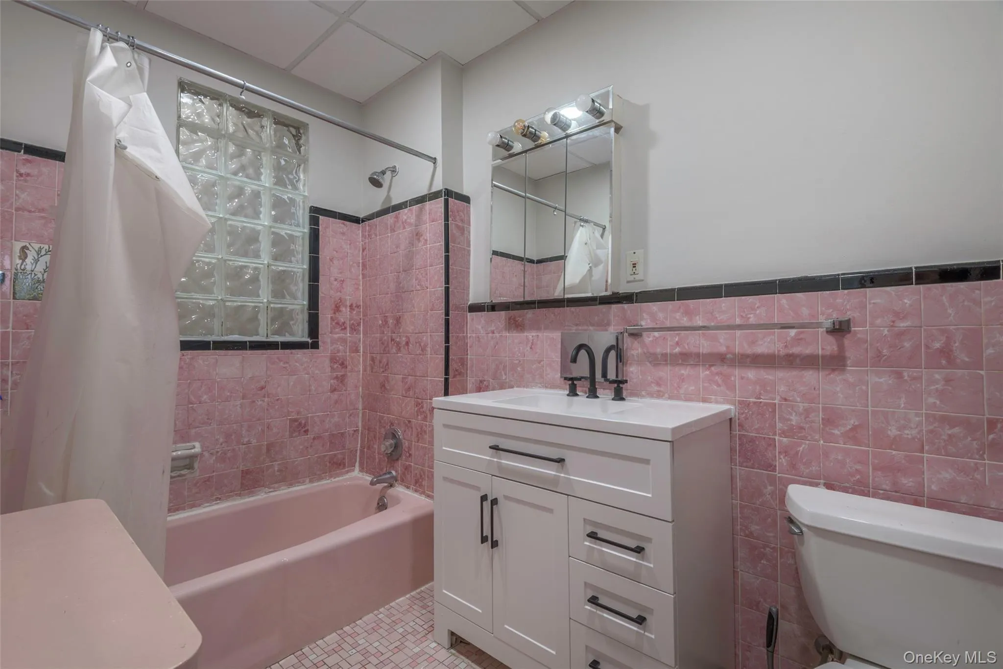 2807 Newtown Avenue, New York, NY, 3 Bedrooms Bedrooms, 6 Rooms Rooms,1 BathroomBathrooms,Residential Lease,For Rent,Newtown,0,965193 2807 Newtown Avenue, New York, NY, 3 Bedrooms Bedrooms, 6 Rooms Rooms,1 BathroomBathrooms,Residential Lease,For Rent,Newtown,0,965193