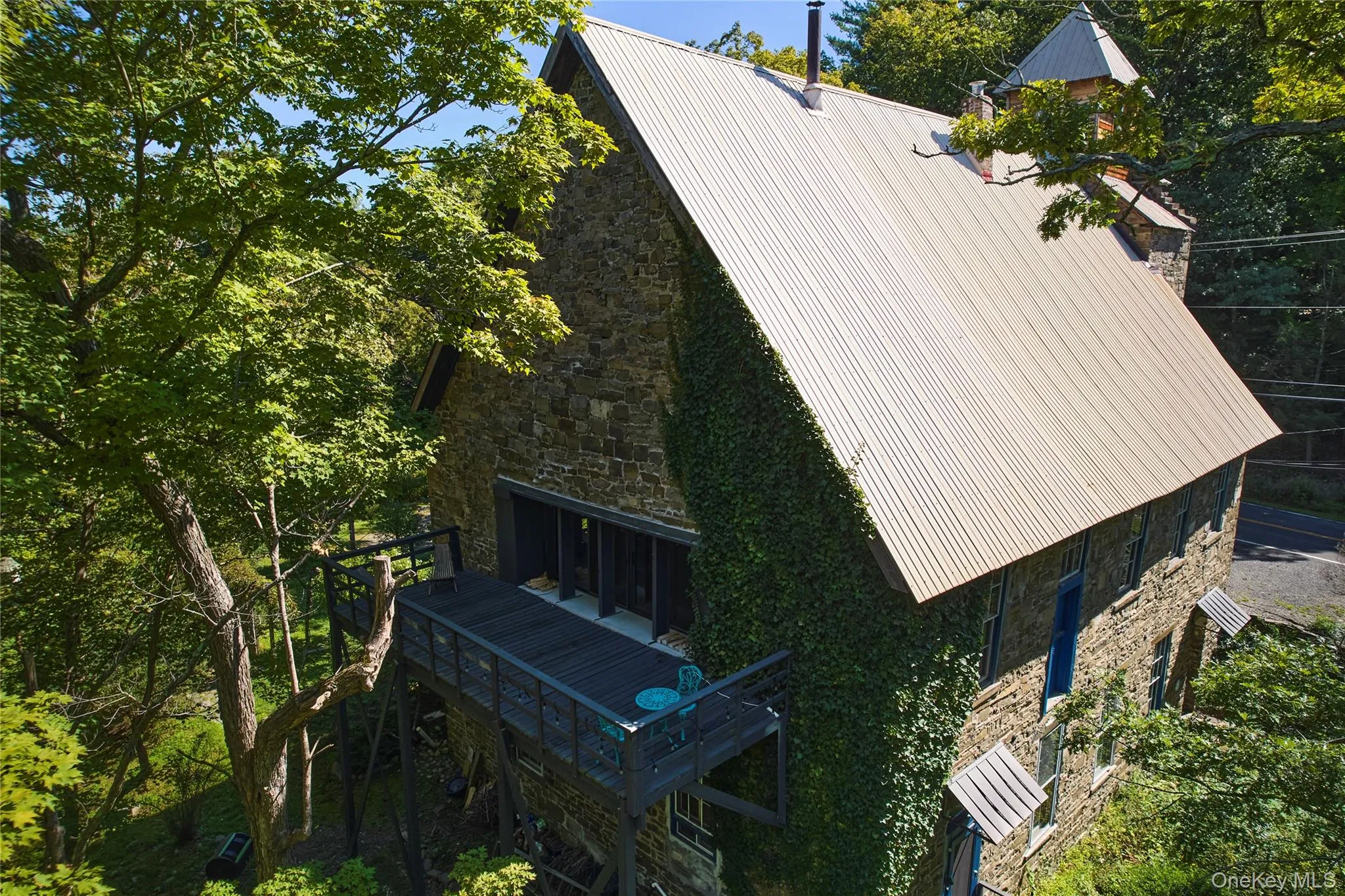 View of subject property View of subject property