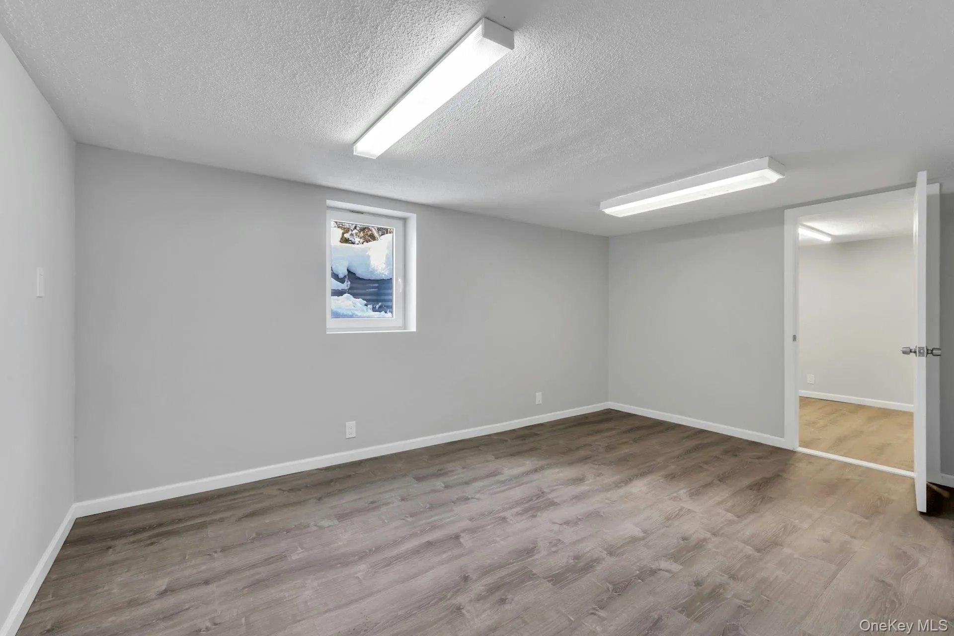 11 Barbara Drive, Babylon, NY, 3 Bedrooms Bedrooms, 6 Rooms Rooms,2 BathroomsBathrooms,Residential Lease,For Rent,Barbara,0,965228 11 Barbara Drive, Babylon, NY, 3 Bedrooms Bedrooms, 6 Rooms Rooms,2 BathroomsBathrooms,Residential Lease,For Rent,Barbara,0,965228