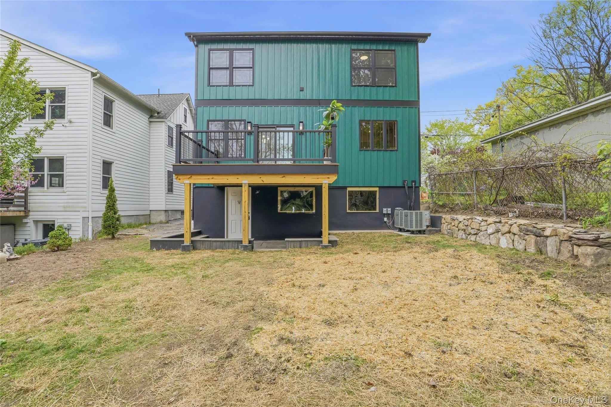 19 North Street, Beacon, NY, 3 Bedrooms Bedrooms, 8 Rooms Rooms,3 BathroomsBathrooms,Residential Sale,For Rent,North,0,965242 19 North Street, Beacon, NY, 3 Bedrooms Bedrooms, 8 Rooms Rooms,3 BathroomsBathrooms,Residential Sale,For Rent,North,0,965242