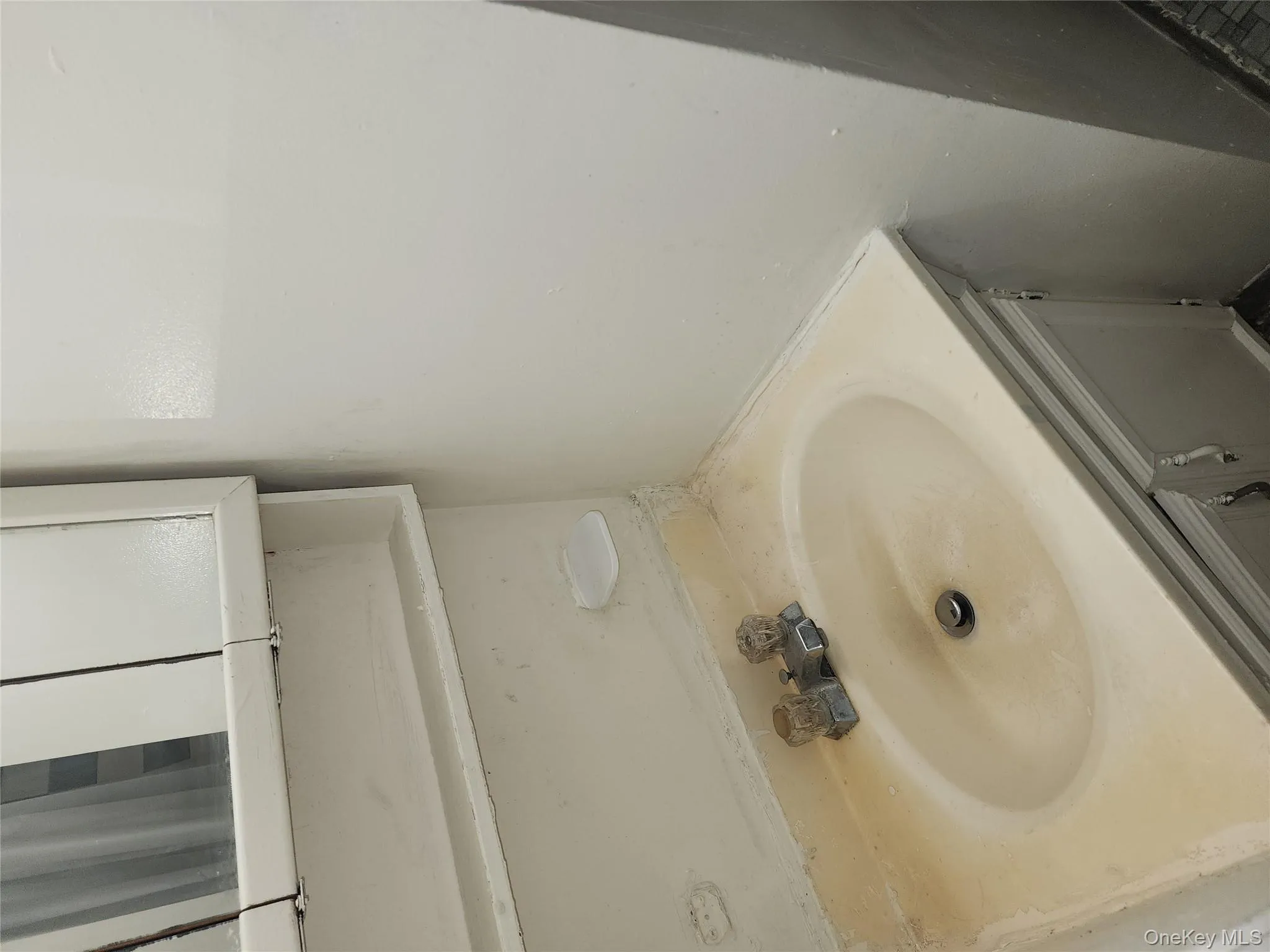 206-03 Jamaica Avenue, New York, NY, 1 Bedroom Bedrooms, 2 Rooms Rooms,1 BathroomBathrooms,Residential Lease,For Rent,Jamaica,0,965246 206-03 Jamaica Avenue, New York, NY, 1 Bedroom Bedrooms, 2 Rooms Rooms,1 BathroomBathrooms,Residential Lease,For Rent,Jamaica,0,965246