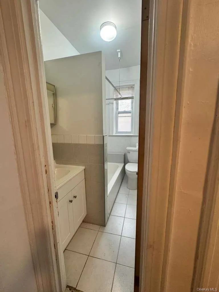 515 Williams Avenue, New York, NY, 2 Bedrooms Bedrooms, 5 Rooms Rooms,1 BathroomBathrooms,Residential Lease,For Rent,Williams,0,965278 515 Williams Avenue, New York, NY, 2 Bedrooms Bedrooms, 5 Rooms Rooms,1 BathroomBathrooms,Residential Lease,For Rent,Williams,0,965278