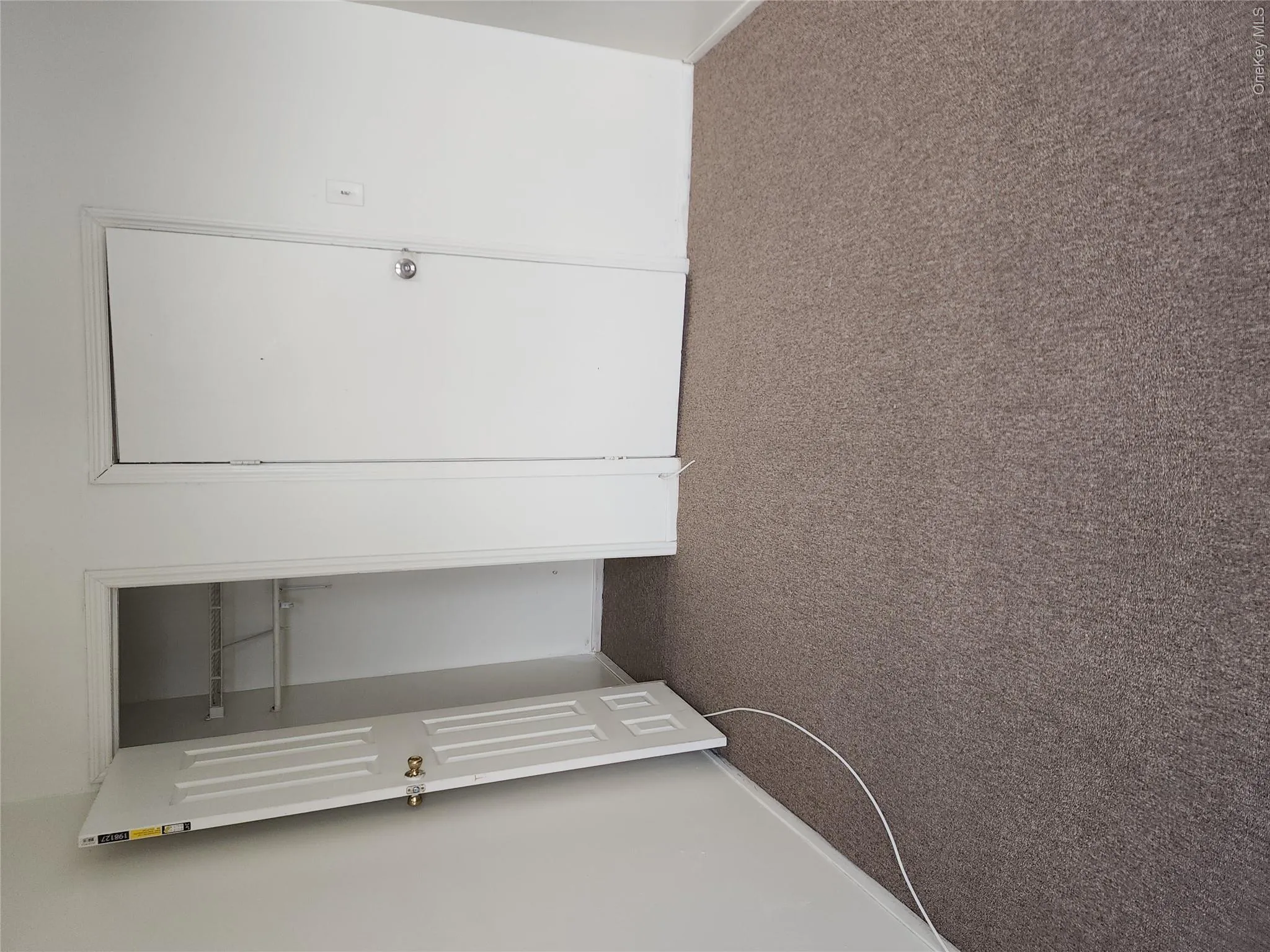 205-11 Hollis Avenue, New York, NY, 3 Bedrooms Bedrooms, 5 Rooms Rooms,1 BathroomBathrooms,Residential Lease,For Rent,Hollis,0,965285 205-11 Hollis Avenue, New York, NY, 3 Bedrooms Bedrooms, 5 Rooms Rooms,1 BathroomBathrooms,Residential Lease,For Rent,Hollis,0,965285