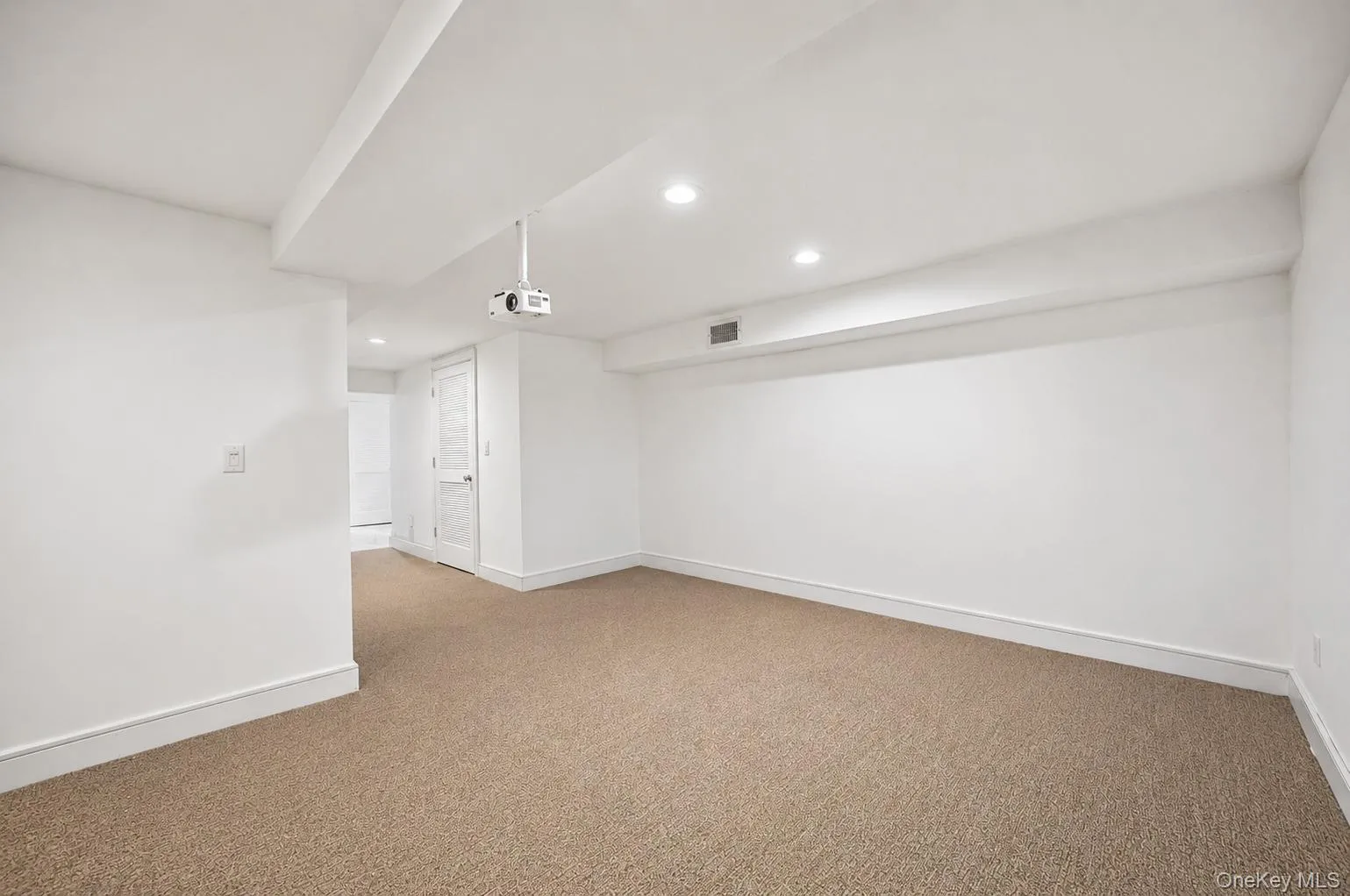 5 Tryon Circle, Cortlandt, NY, 2 Bedrooms Bedrooms, 8 Rooms Rooms,2 BathroomsBathrooms,Residential,For Rent,Tryon,0,965287 5 Tryon Circle, Cortlandt, NY, 2 Bedrooms Bedrooms, 8 Rooms Rooms,2 BathroomsBathrooms,Residential,For Rent,Tryon,0,965287
