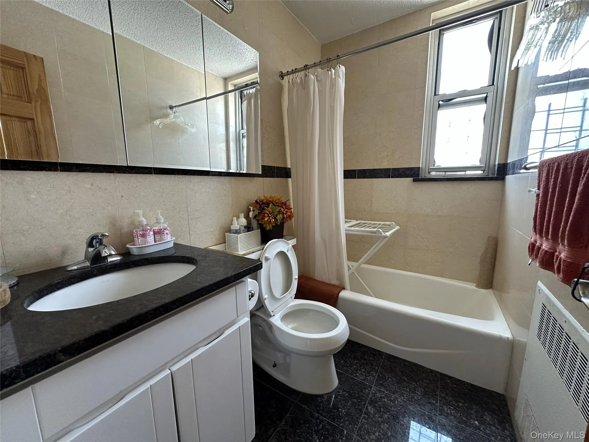 4140 Union Street, New York, NY, 2 Bedrooms Bedrooms, 6 Rooms Rooms,2 BathroomsBathrooms,Residential,For Rent,Union,0,965310 4140 Union Street, New York, NY, 2 Bedrooms Bedrooms, 6 Rooms Rooms,2 BathroomsBathrooms,Residential,For Rent,Union,0,965310