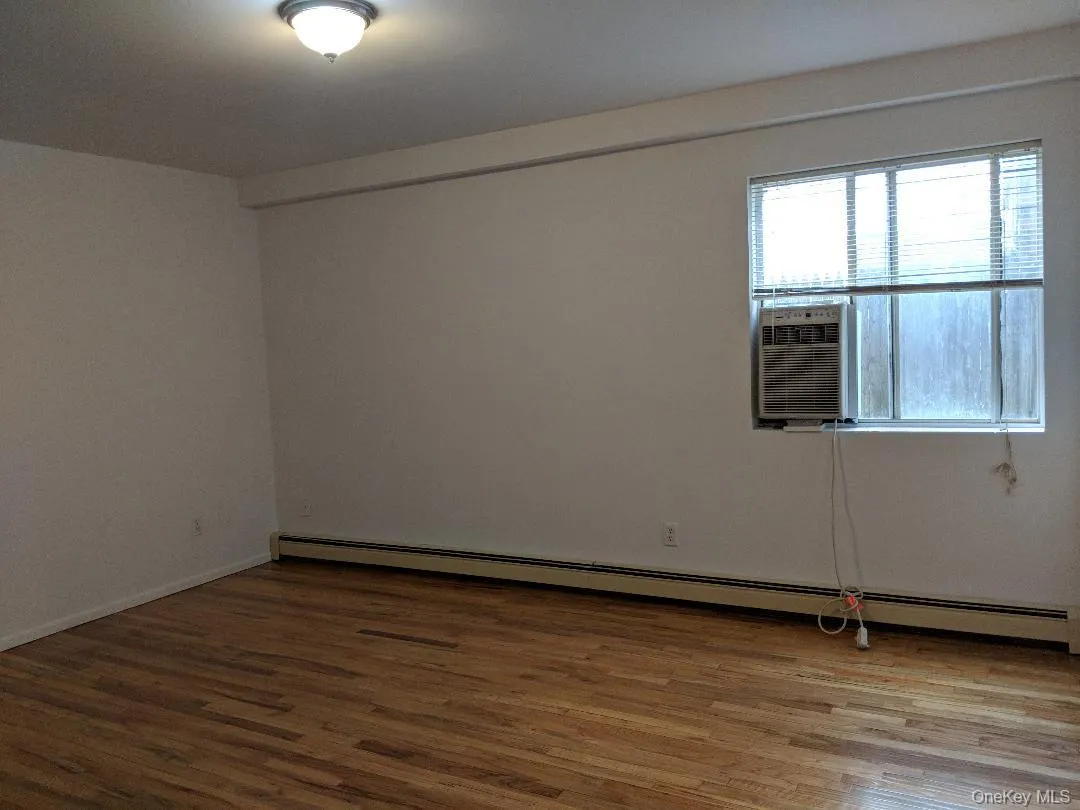 649 Beech Street, Long Beach, NY, 3 Bedrooms Bedrooms, 6 Rooms Rooms,2 BathroomsBathrooms,Residential Lease,For Rent,Beech,0,965316 649 Beech Street, Long Beach, NY, 3 Bedrooms Bedrooms, 6 Rooms Rooms,2 BathroomsBathrooms,Residential Lease,For Rent,Beech,0,965316