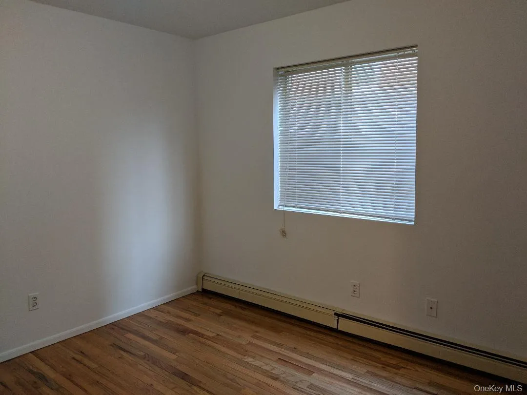 649 Beech Street, Long Beach, NY, 3 Bedrooms Bedrooms, 6 Rooms Rooms,2 BathroomsBathrooms,Residential Lease,For Rent,Beech,0,965316 649 Beech Street, Long Beach, NY, 3 Bedrooms Bedrooms, 6 Rooms Rooms,2 BathroomsBathrooms,Residential Lease,For Rent,Beech,0,965316