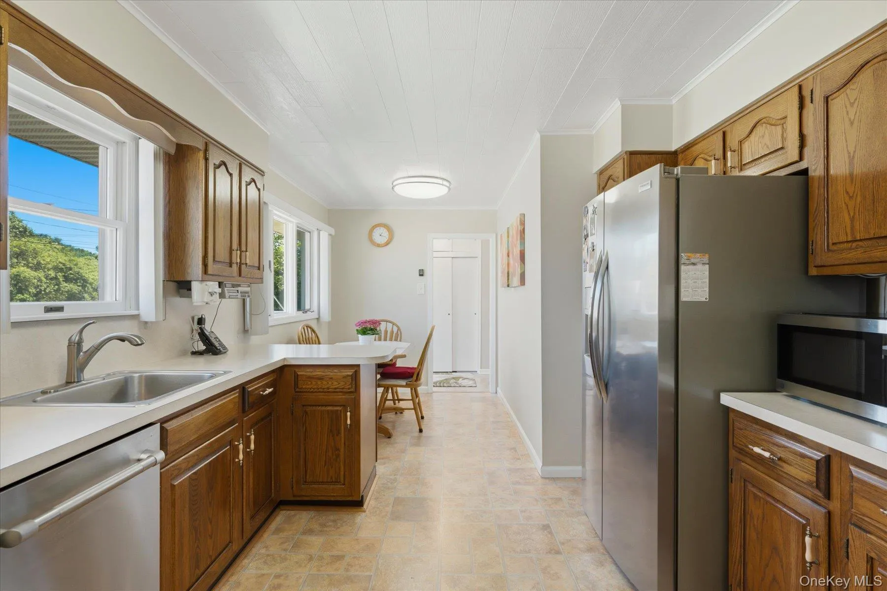 Eat In Kitchen with updated Stainless steel appliances Eat In Kitchen with updated Stainless steel appliances