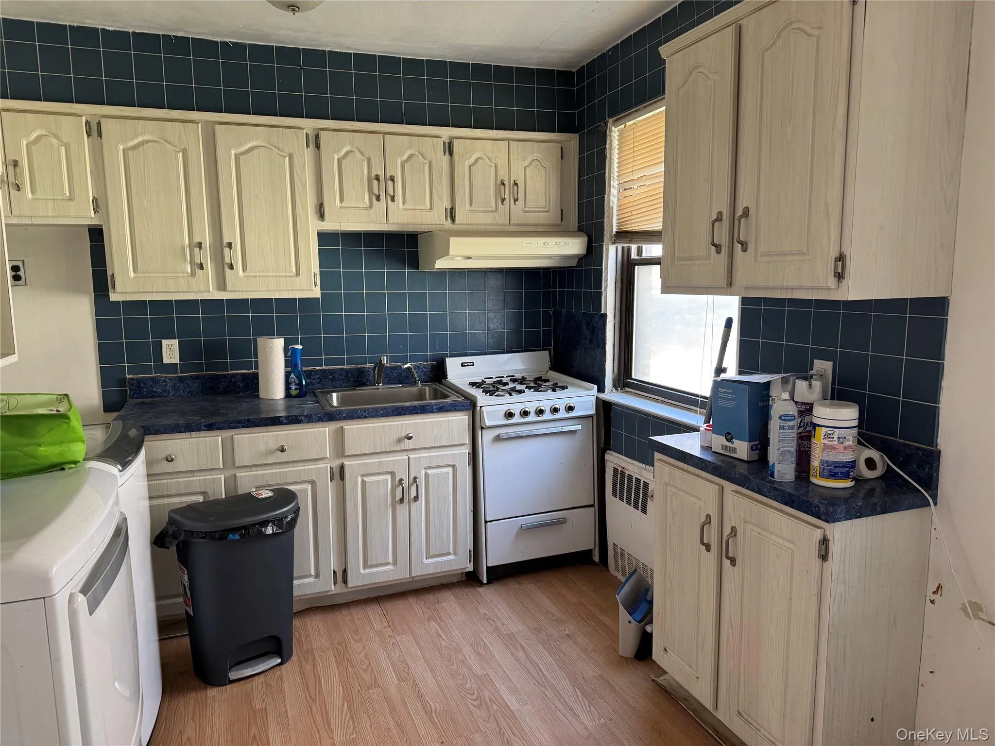 25 Lawrence Drive, Greenburgh, NY, 2 Bedrooms Bedrooms, 4 Rooms Rooms,1 BathroomBathrooms,Residential,For Rent,Lawrence,0,965366 25 Lawrence Drive, Greenburgh, NY, 2 Bedrooms Bedrooms, 4 Rooms Rooms,1 BathroomBathrooms,Residential,For Rent,Lawrence,0,965366