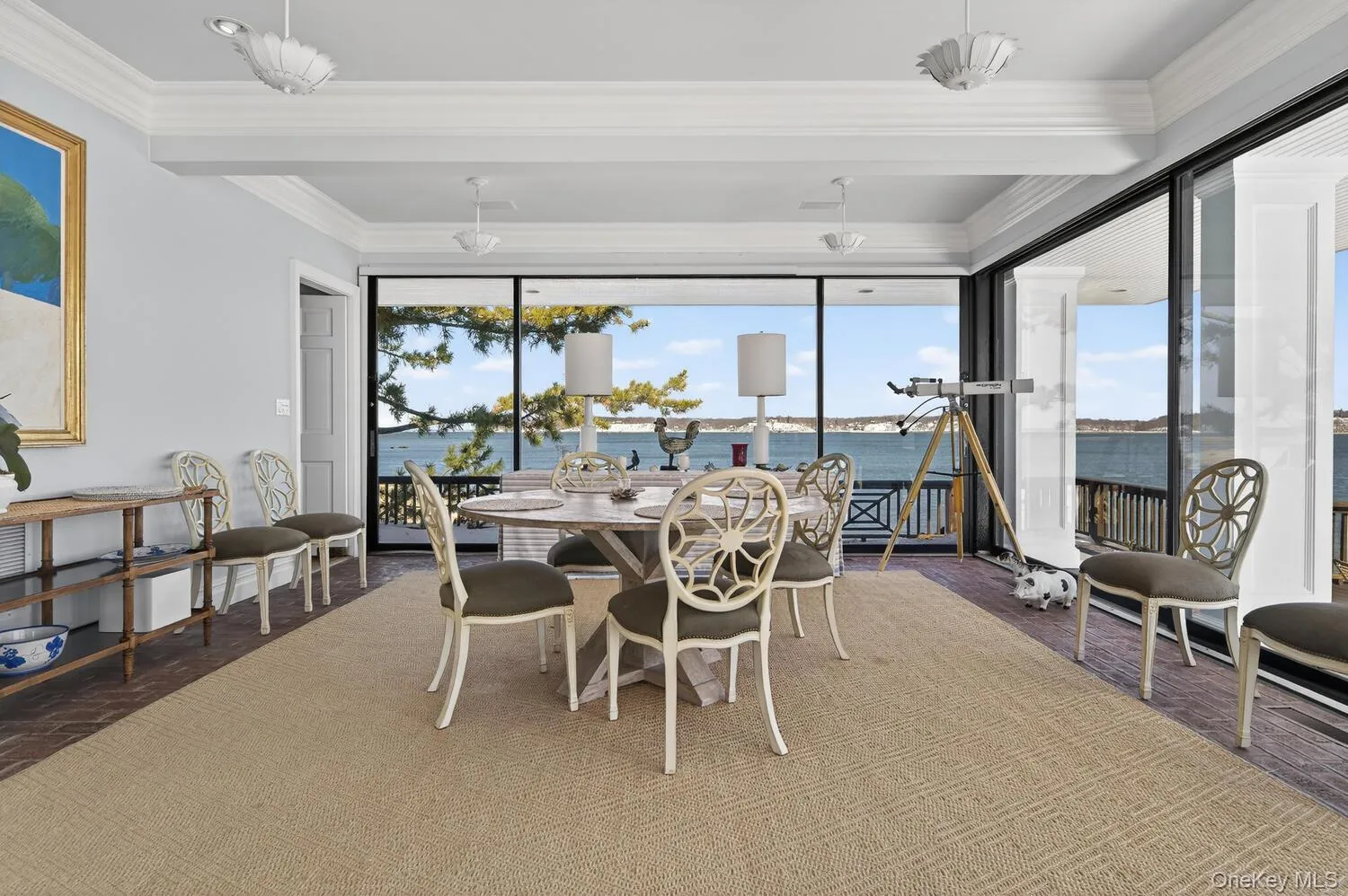 Dining Area Dining Area