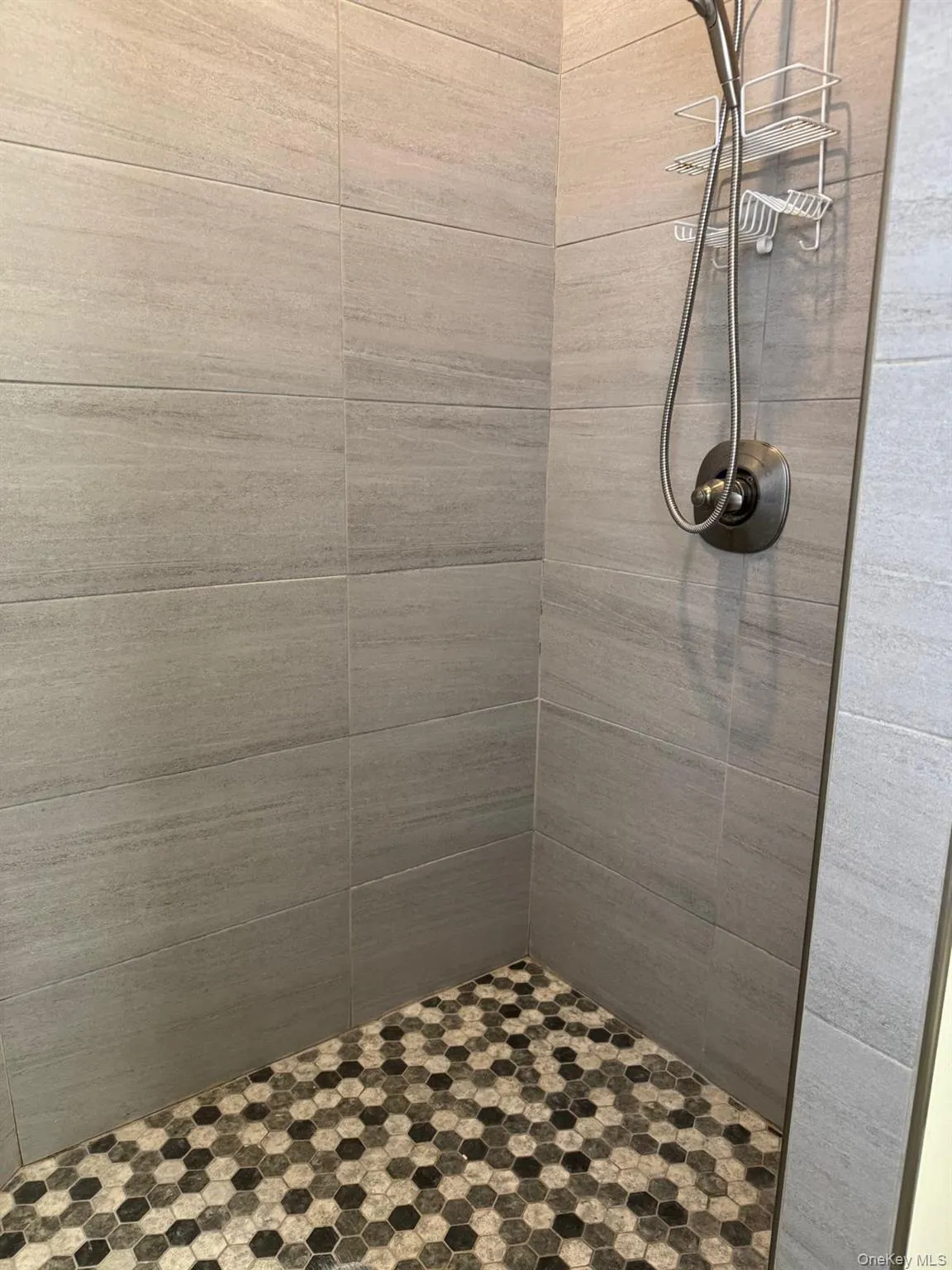 41 Clove Road, Blooming Grove, NY, 2 Bedrooms Bedrooms, 5 Rooms Rooms,1 BathroomBathrooms,Residential Lease,For Rent,Clove,0,965439 41 Clove Road, Blooming Grove, NY, 2 Bedrooms Bedrooms, 5 Rooms Rooms,1 BathroomBathrooms,Residential Lease,For Rent,Clove,0,965439