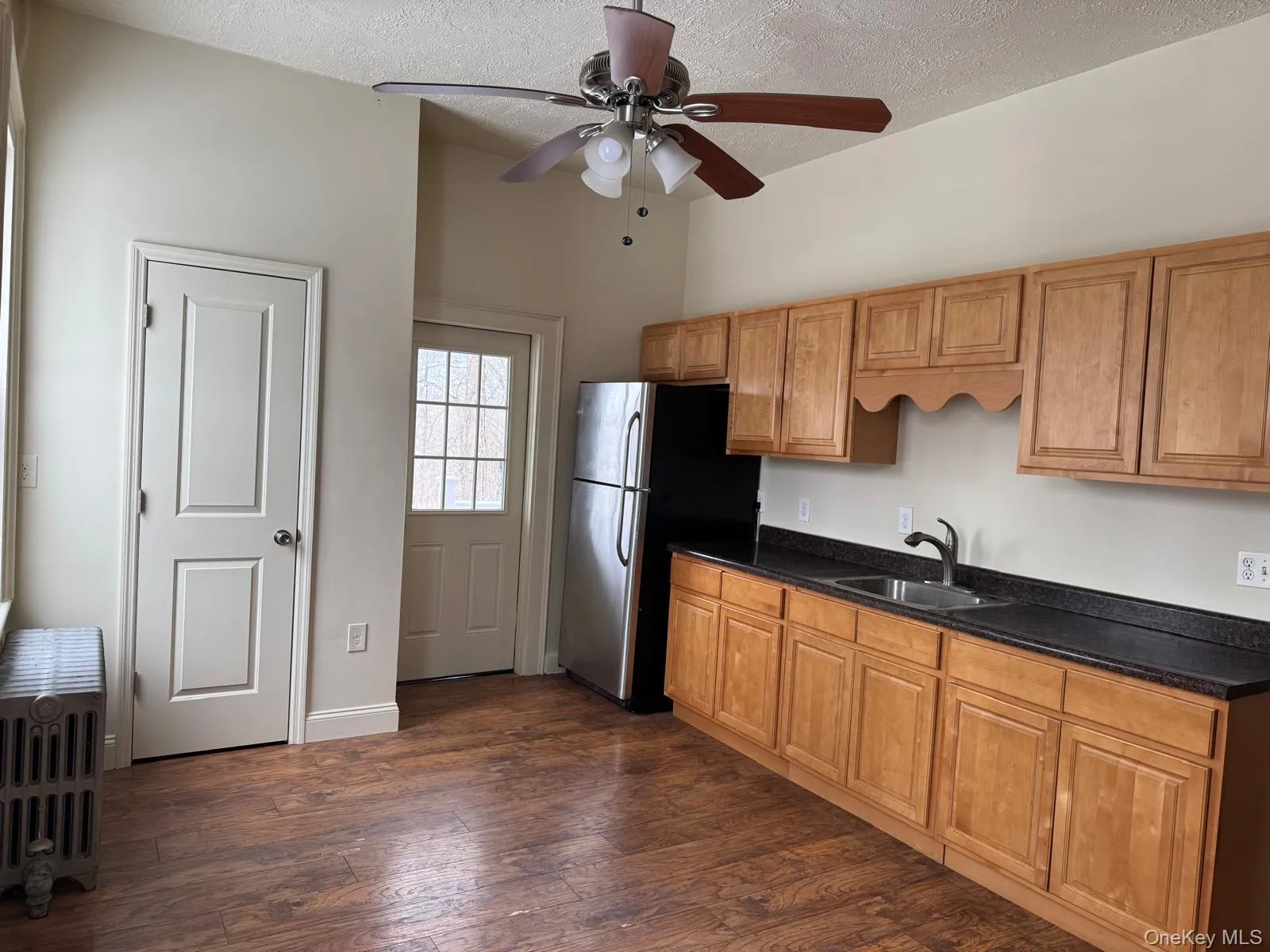 41 Clove Road, Blooming Grove, NY, 2 Bedrooms Bedrooms, 5 Rooms Rooms,1 BathroomBathrooms,Residential Lease,For Rent,Clove,0,965439 41 Clove Road, Blooming Grove, NY, 2 Bedrooms Bedrooms, 5 Rooms Rooms,1 BathroomBathrooms,Residential Lease,For Rent,Clove,0,965439