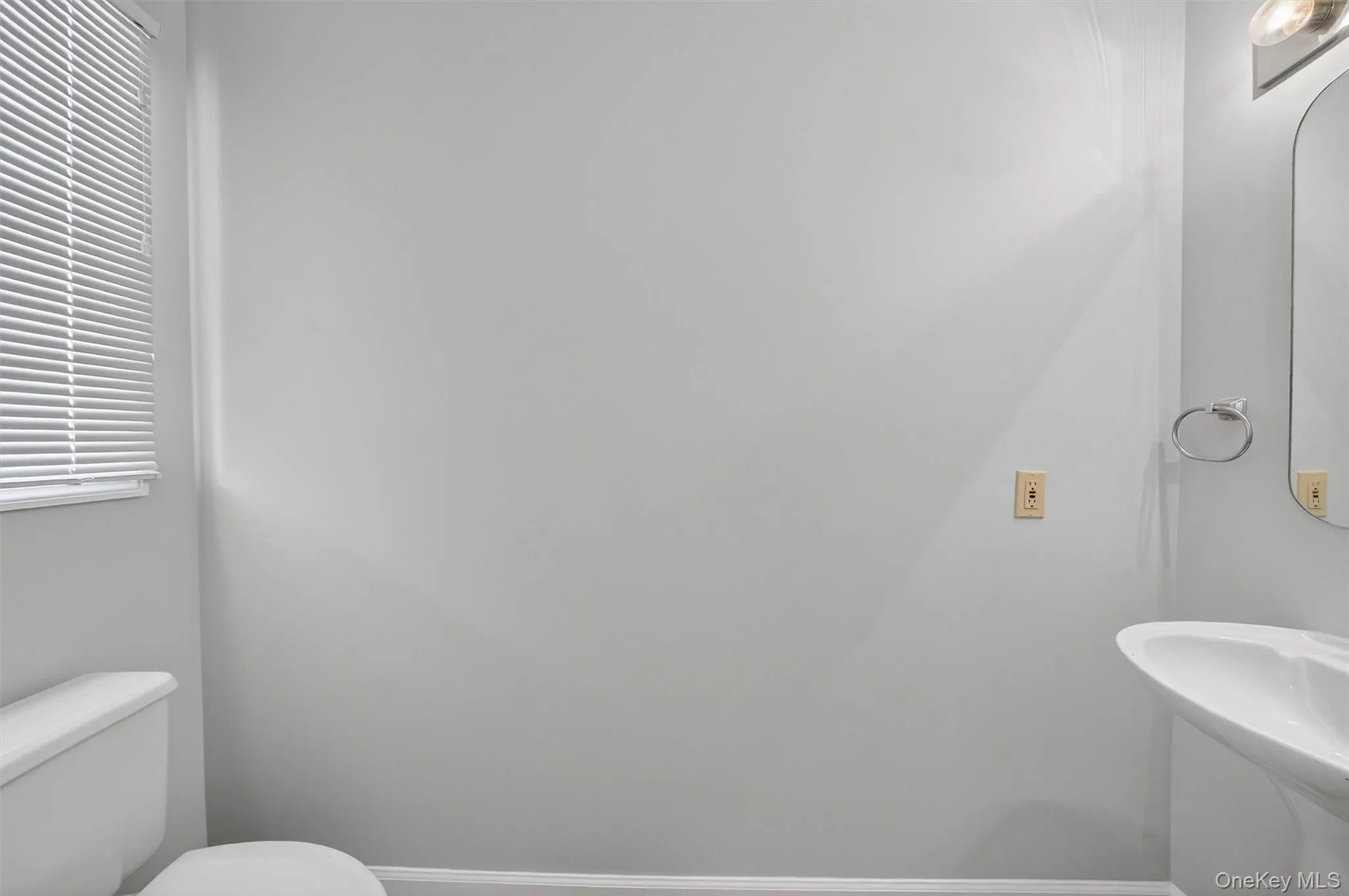 2003 Regent, Mount Kisco, NY, 2 Bedrooms Bedrooms, 5 Rooms Rooms,2 BathroomsBathrooms,Residential Lease,For Rent,Regent,0,965442 2003 Regent, Mount Kisco, NY, 2 Bedrooms Bedrooms, 5 Rooms Rooms,2 BathroomsBathrooms,Residential Lease,For Rent,Regent,0,965442