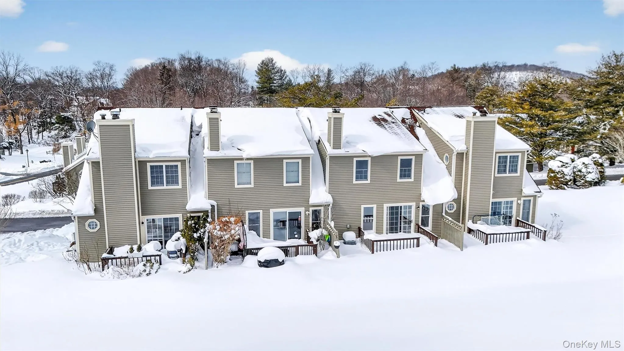 2003 Regent, Mount Kisco, NY, 2 Bedrooms Bedrooms, 5 Rooms Rooms,2 BathroomsBathrooms,Residential Lease,For Rent,Regent,0,965442 2003 Regent, Mount Kisco, NY, 2 Bedrooms Bedrooms, 5 Rooms Rooms,2 BathroomsBathrooms,Residential Lease,For Rent,Regent,0,965442