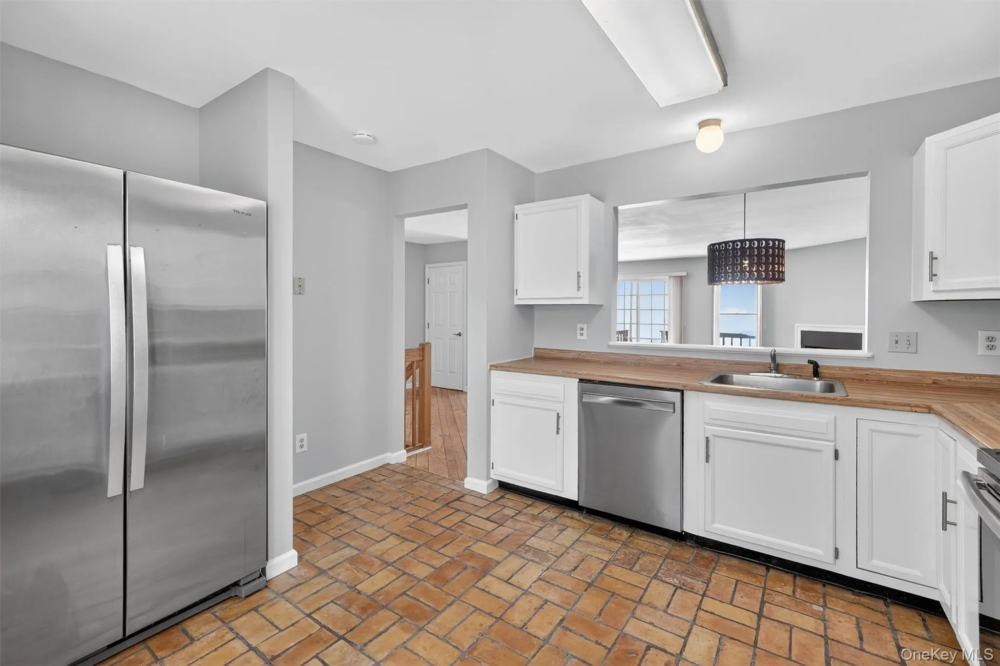 2003 Regent, Mount Kisco, NY, 2 Bedrooms Bedrooms, 5 Rooms Rooms,2 BathroomsBathrooms,Residential Lease,For Rent,Regent,0,965442 2003 Regent, Mount Kisco, NY, 2 Bedrooms Bedrooms, 5 Rooms Rooms,2 BathroomsBathrooms,Residential Lease,For Rent,Regent,0,965442